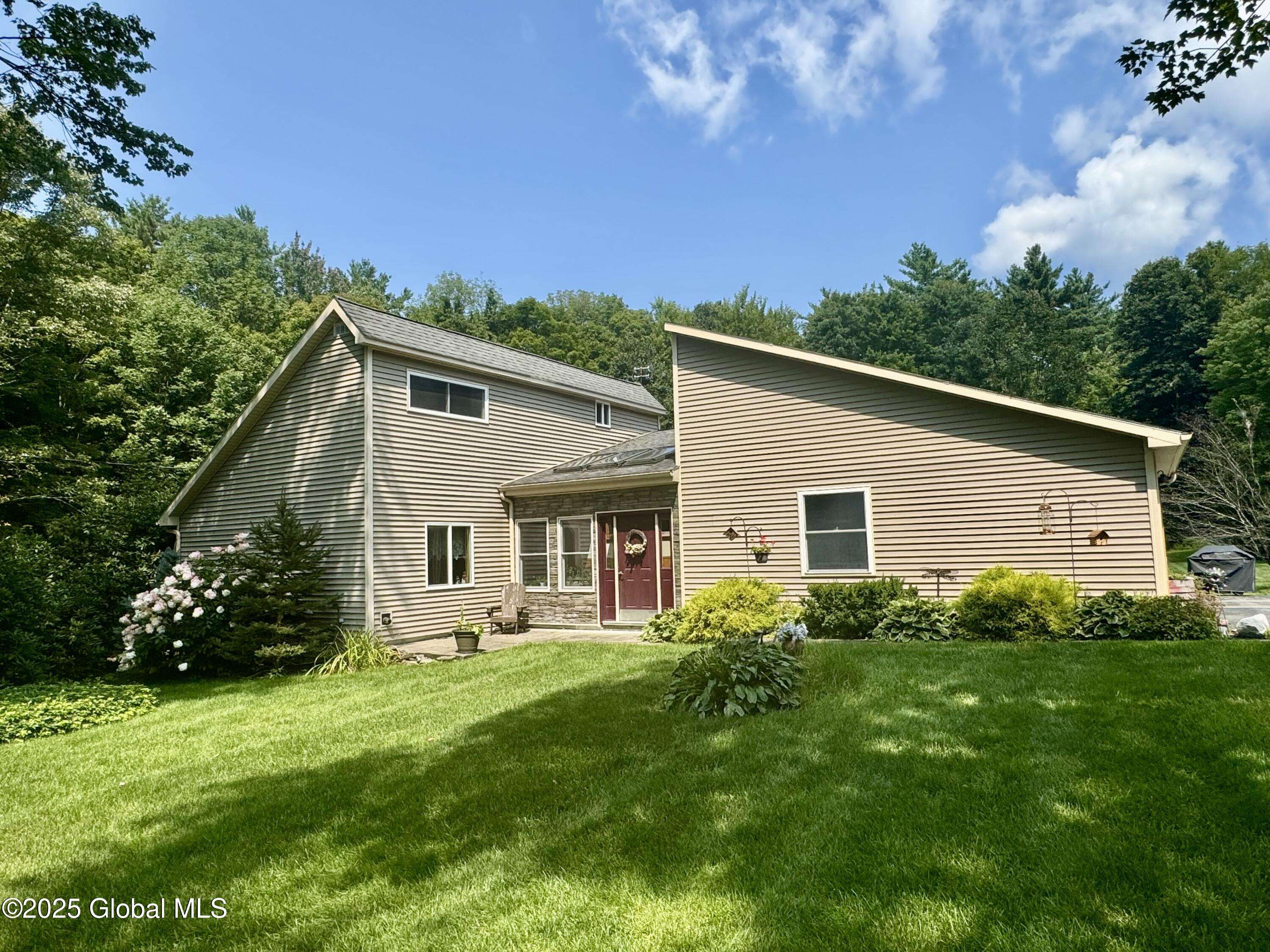 Lake Luzerne, NY 12846,1876 Call Street
