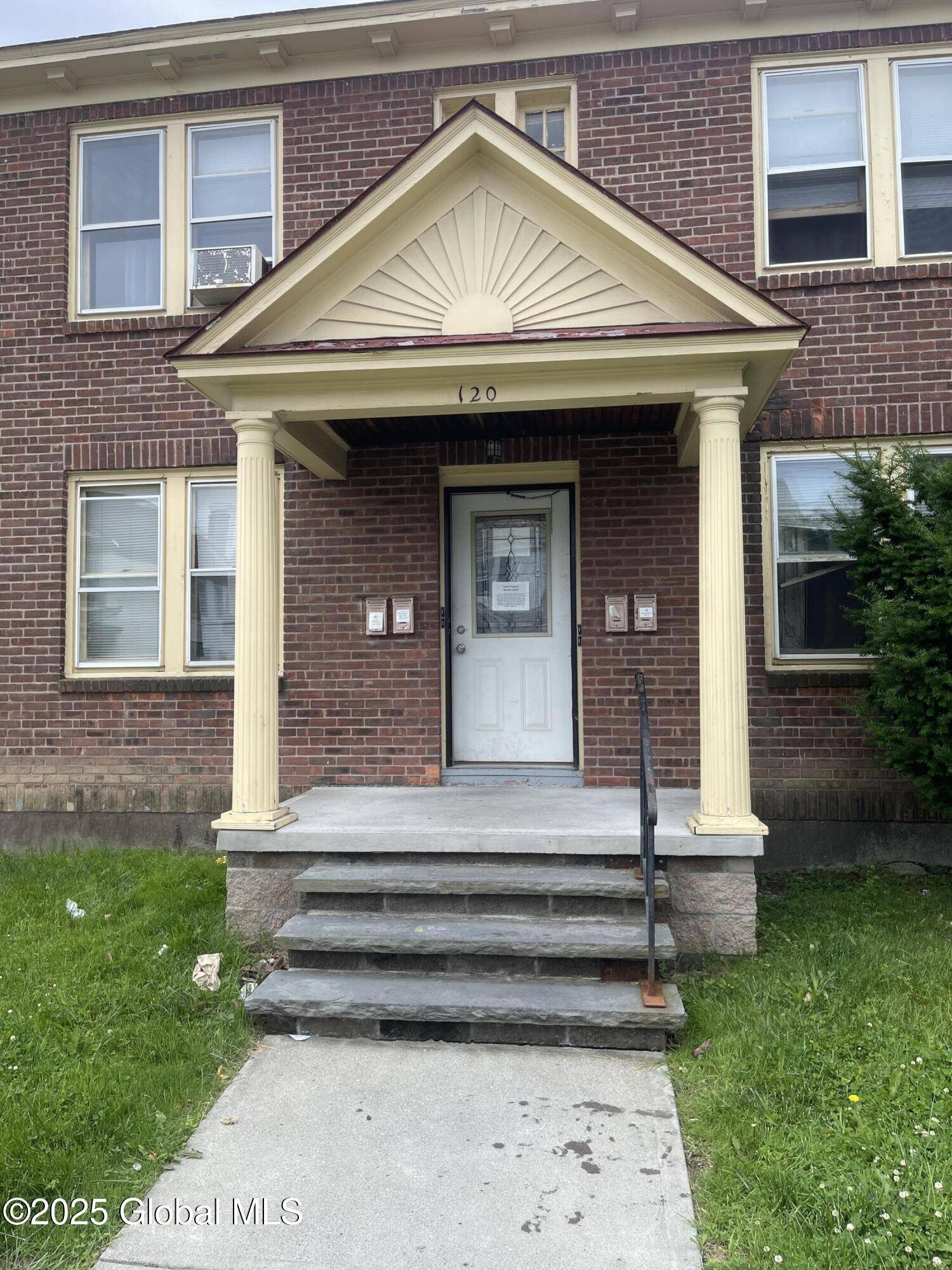 Albany, NY 12206,120 Benson Street