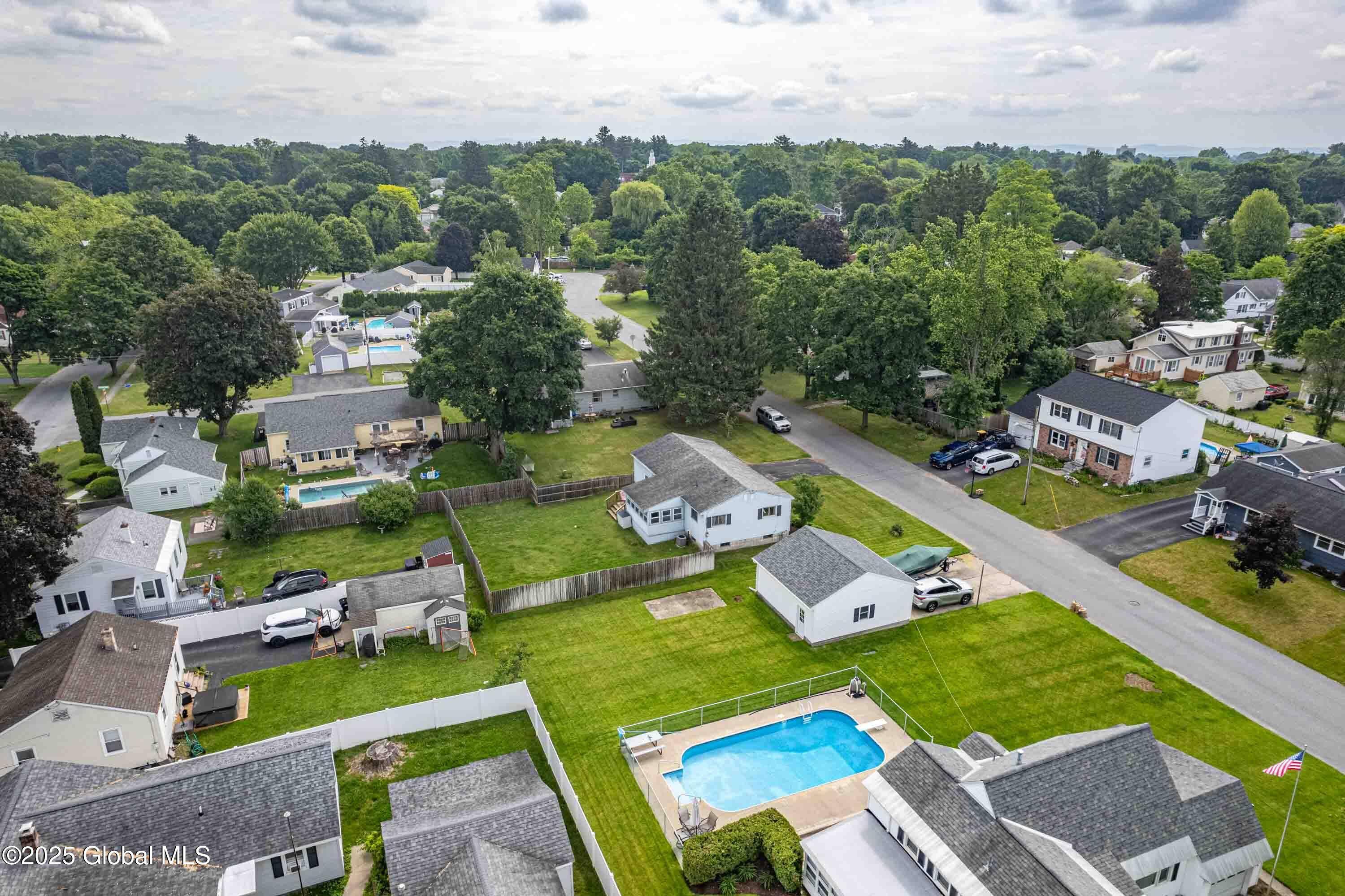 Glens Falls, NY 12801,4 Halsey Place