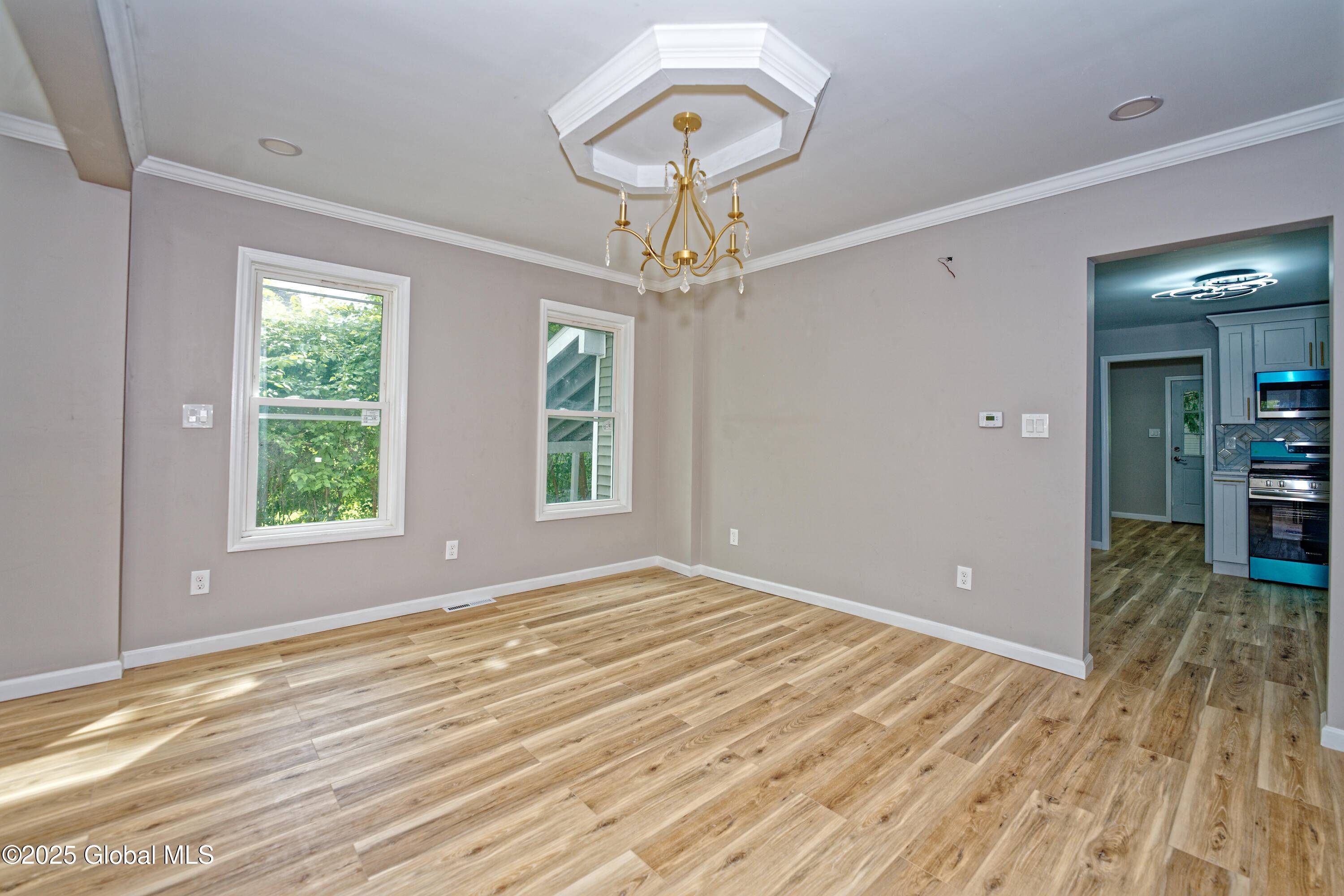 Niskayuna, NY 12309,1095 Palmer Avenue