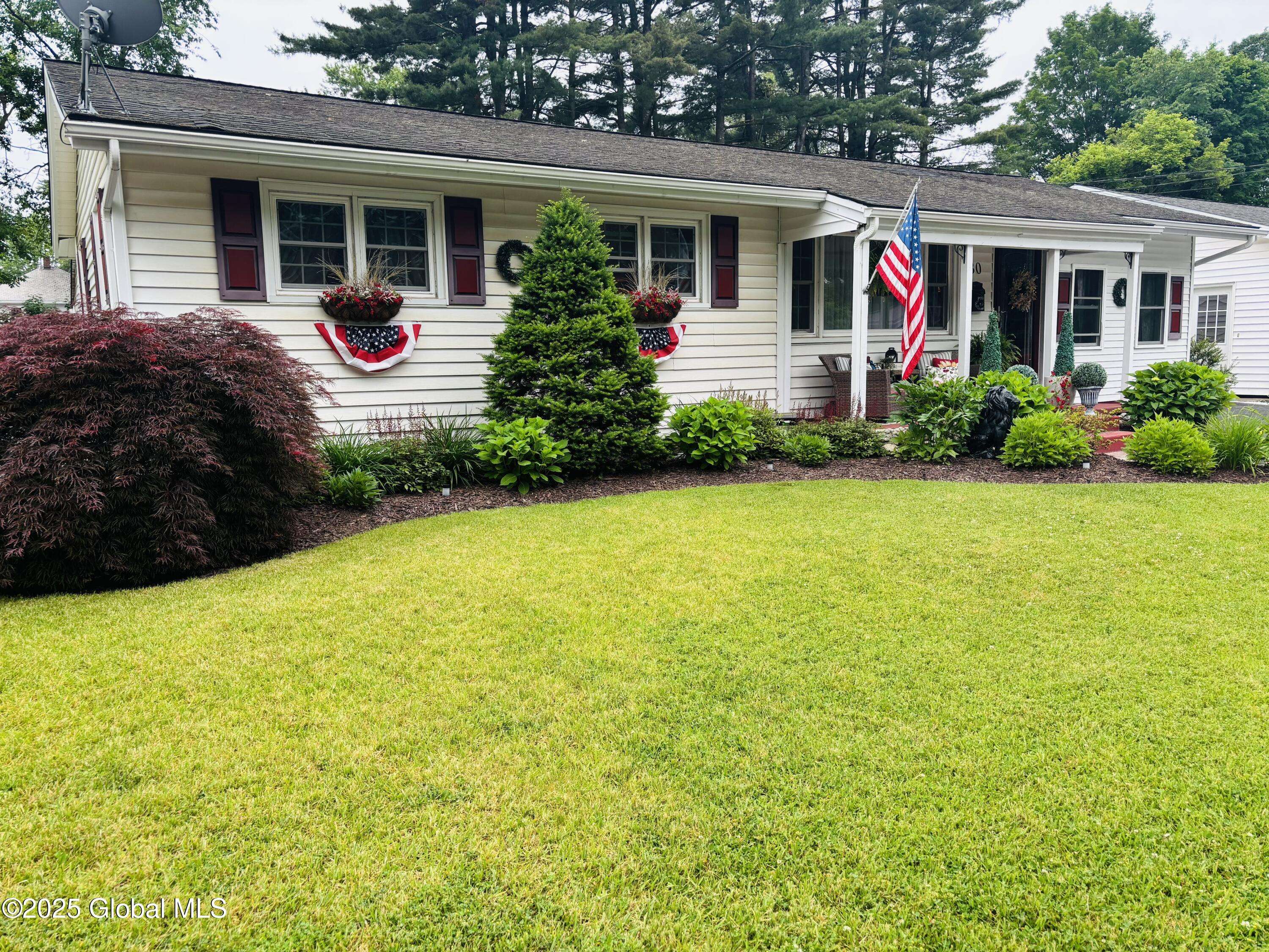 Hudson Falls, NY 12839,30 E LaClaire Street