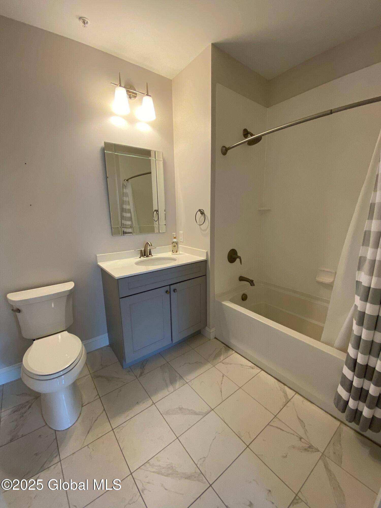 Saratoga Springs, NY 12866,130 Excelsior Avenue #221