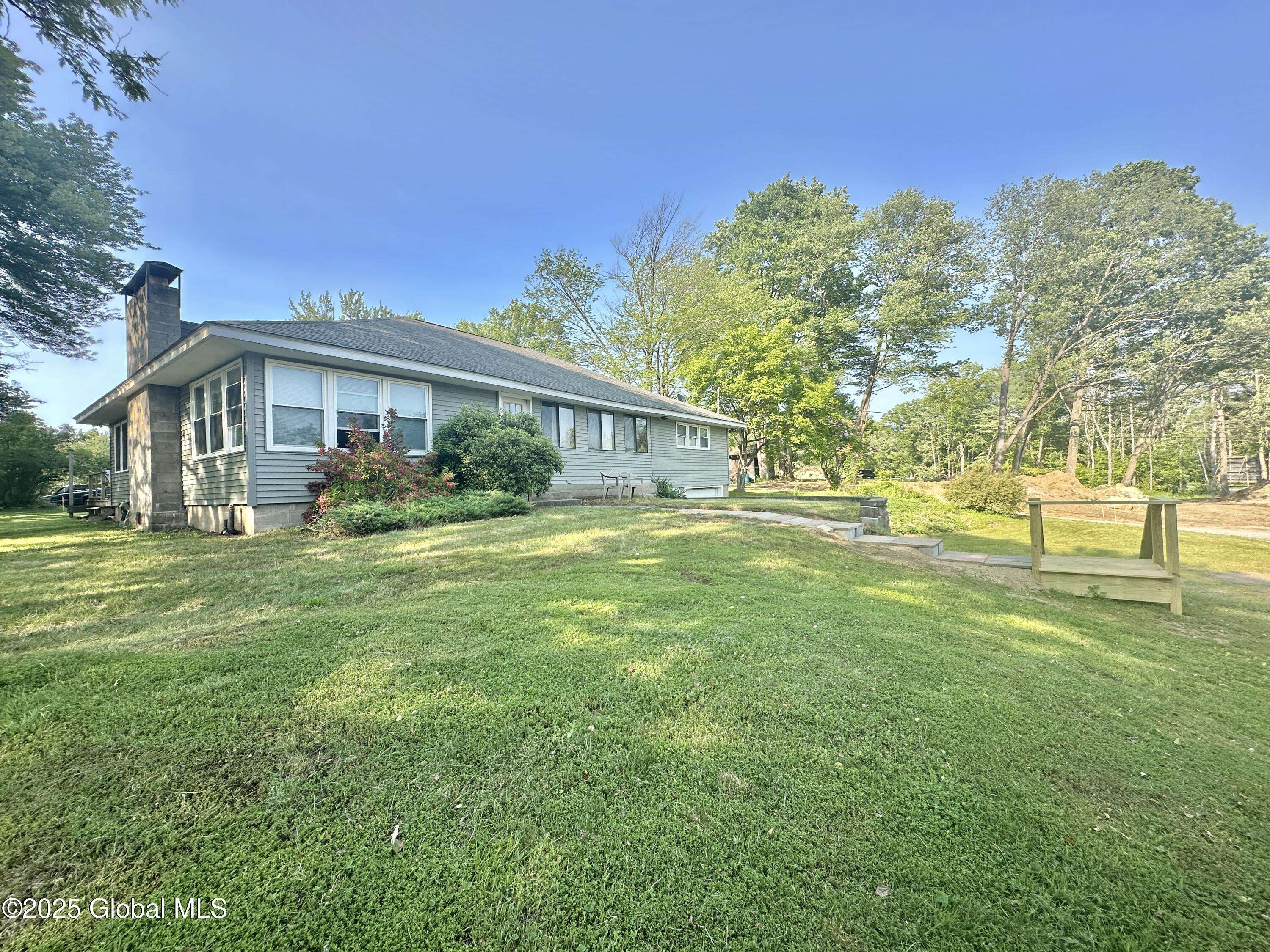 Lake Luzerne, NY 12846,2140 L.1 Call St