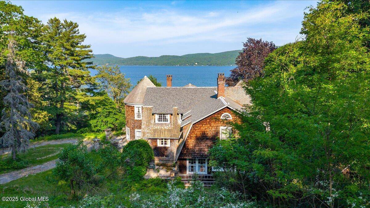 Hague, NY 12836,18 Chipwick Lane