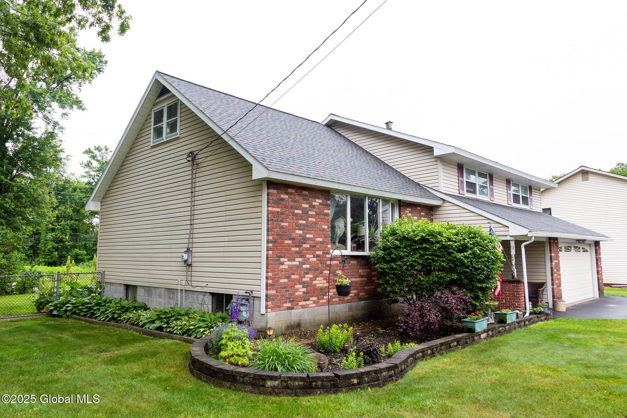Rotterdam, NY 12306,46 Cindy Crest Drive