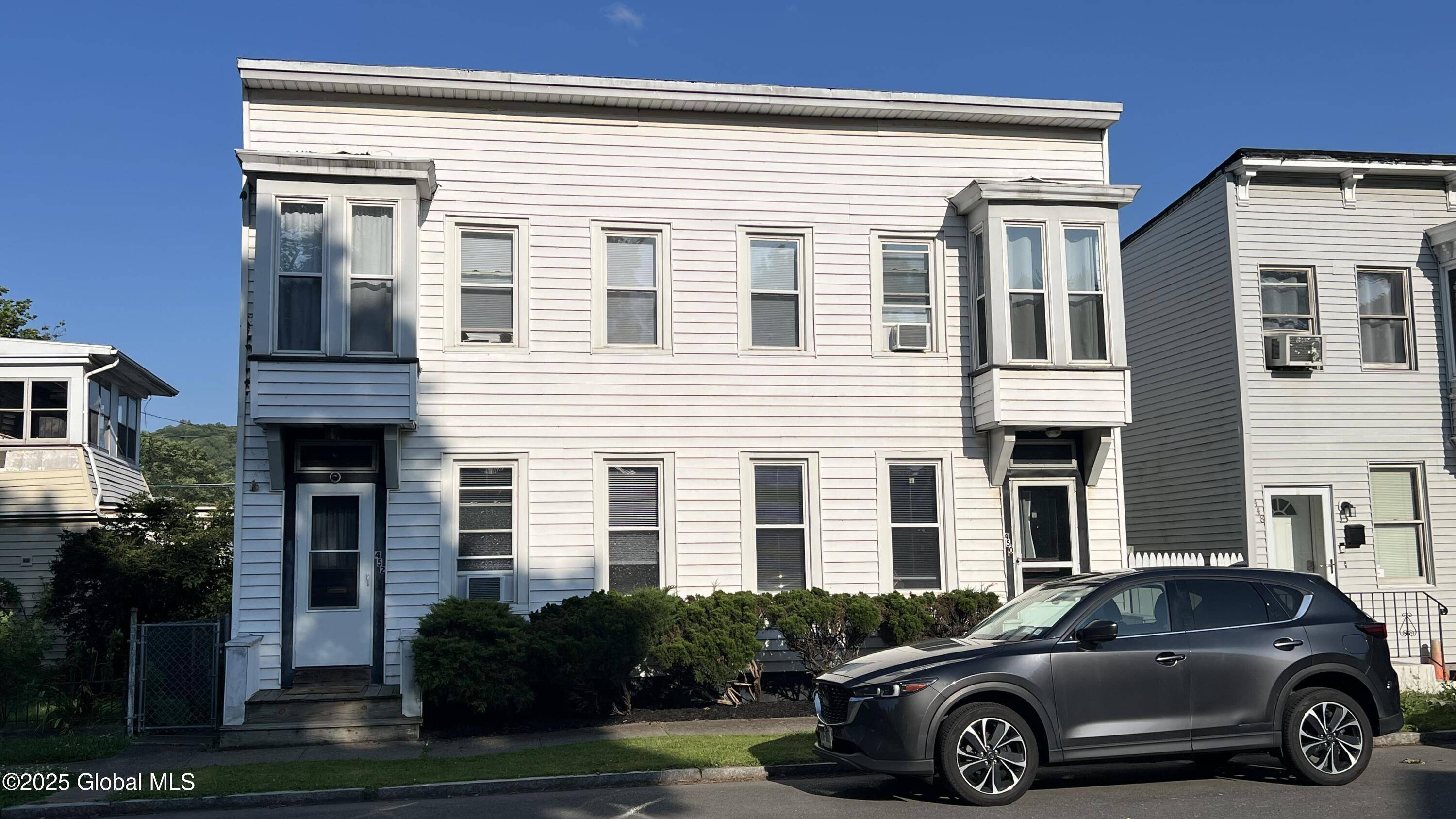 Troy, NY 12182,452 3rd Avenue