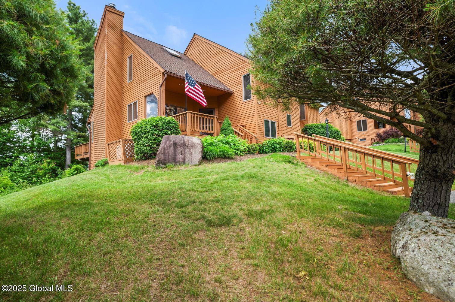 Horicon, NY 12808,13B Hummingbird Circle