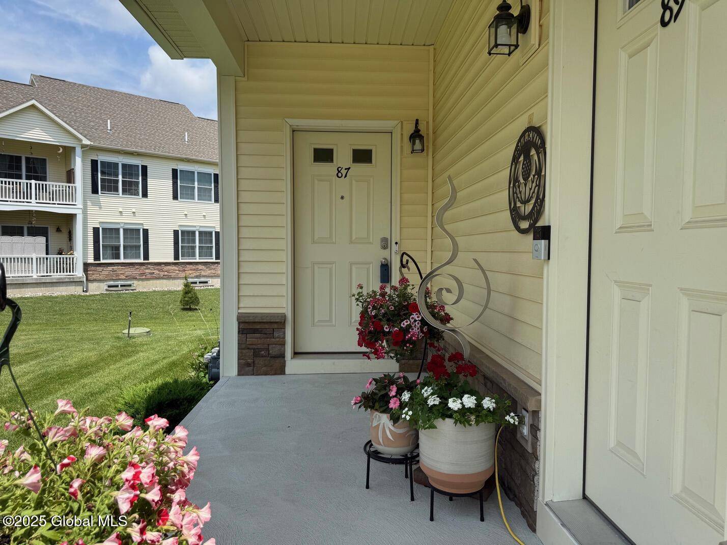 Ballston, NY 12020,87 Cornerstone Drive #87