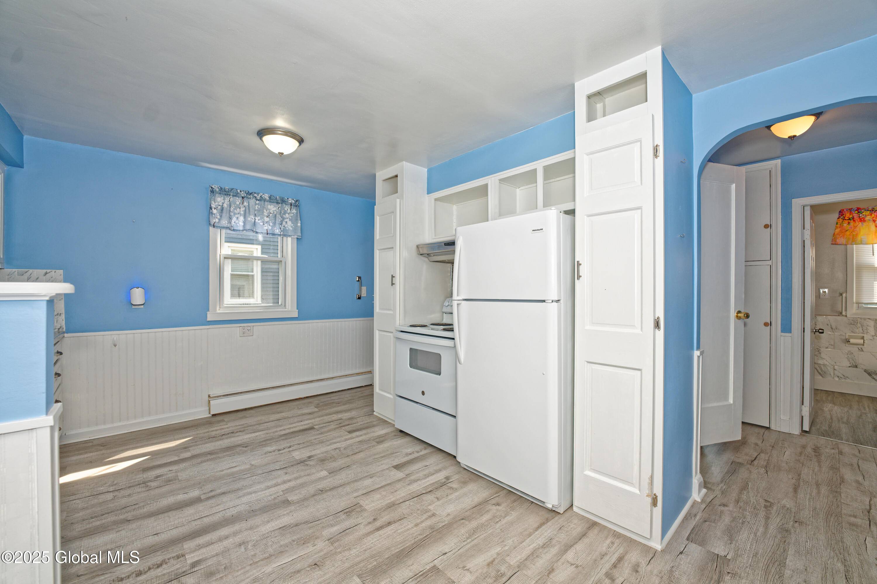 Colonie, NY 12205,34 Highland Avenue