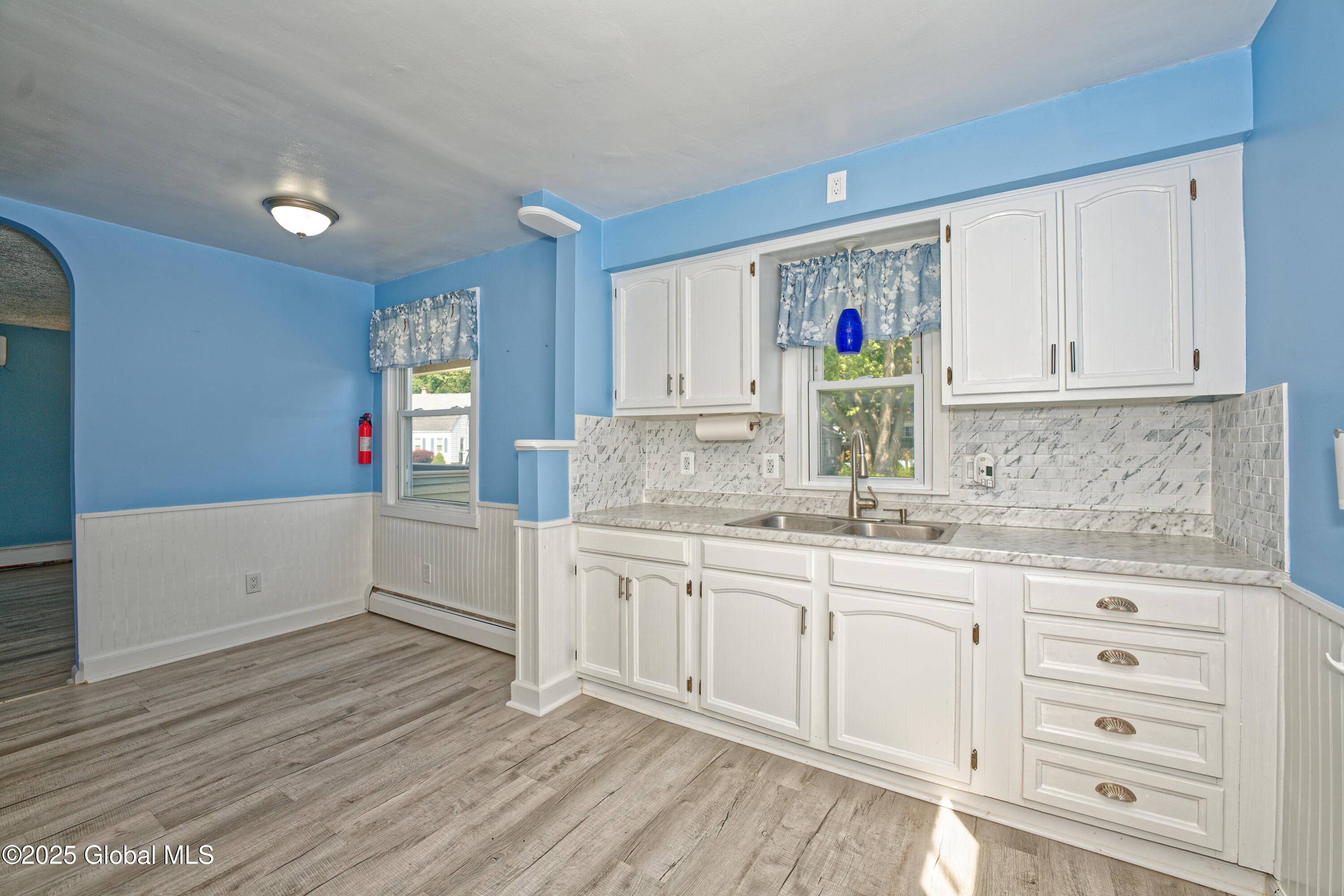 Colonie, NY 12205,34 Highland Avenue