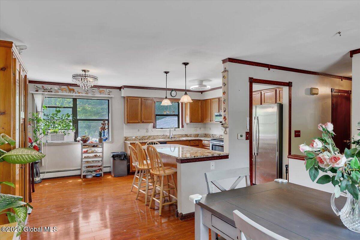 Albany, NY 12203,21 Woodridge Street
