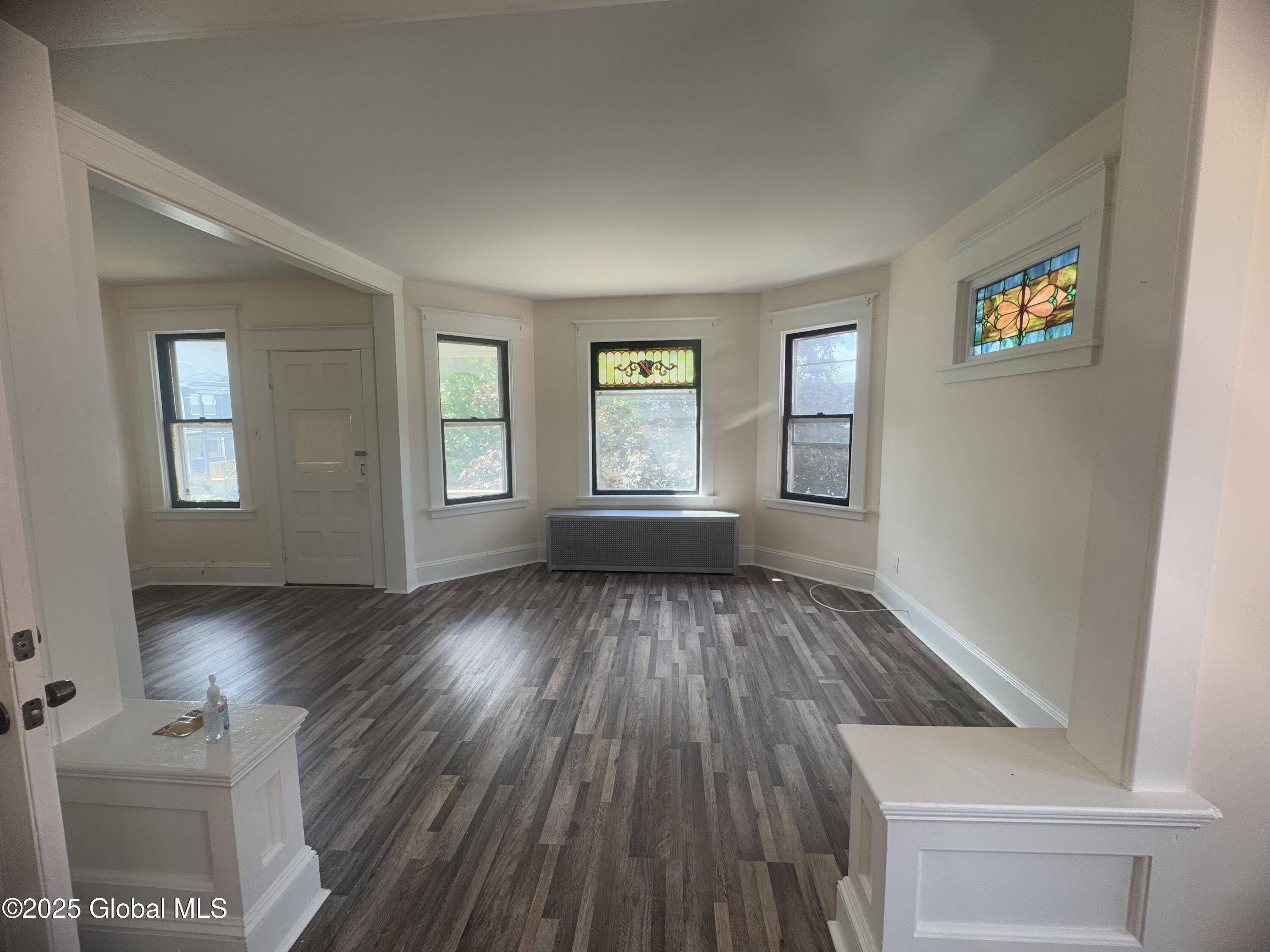 Schenectady, NY 12303,1007 Forest Road