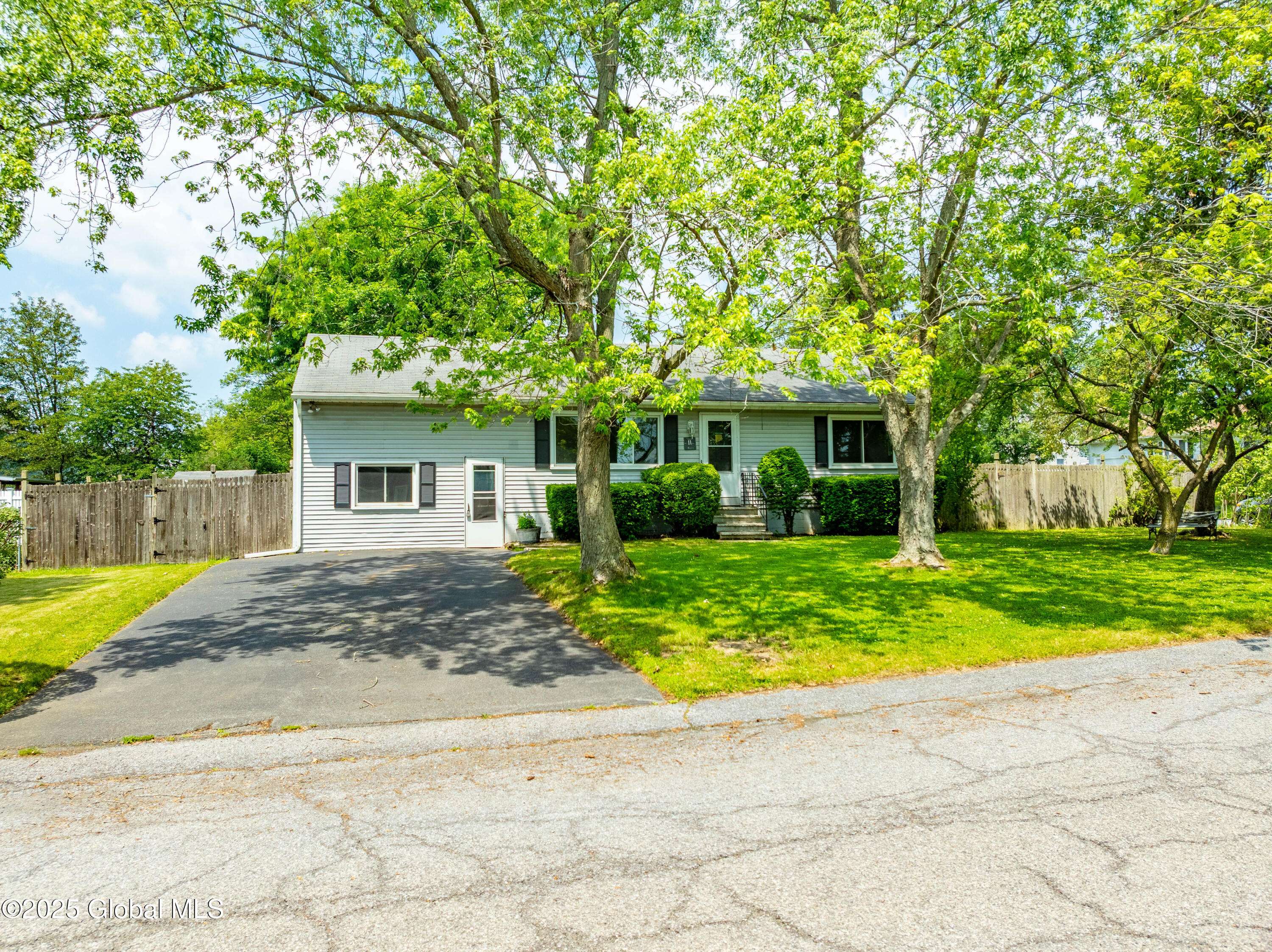 Colonie, NY 12110,11 Pershing Drive