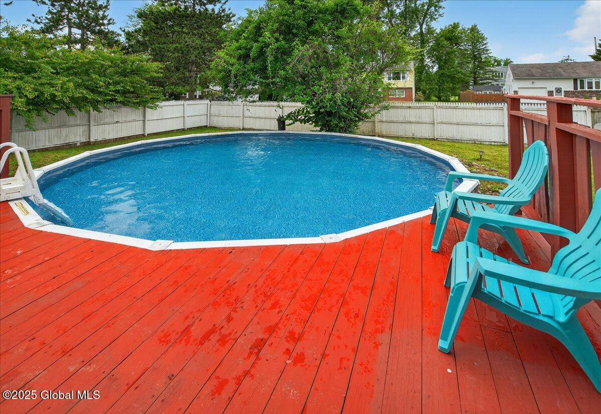 Colonie, NY 12205,29 Holland Avenue