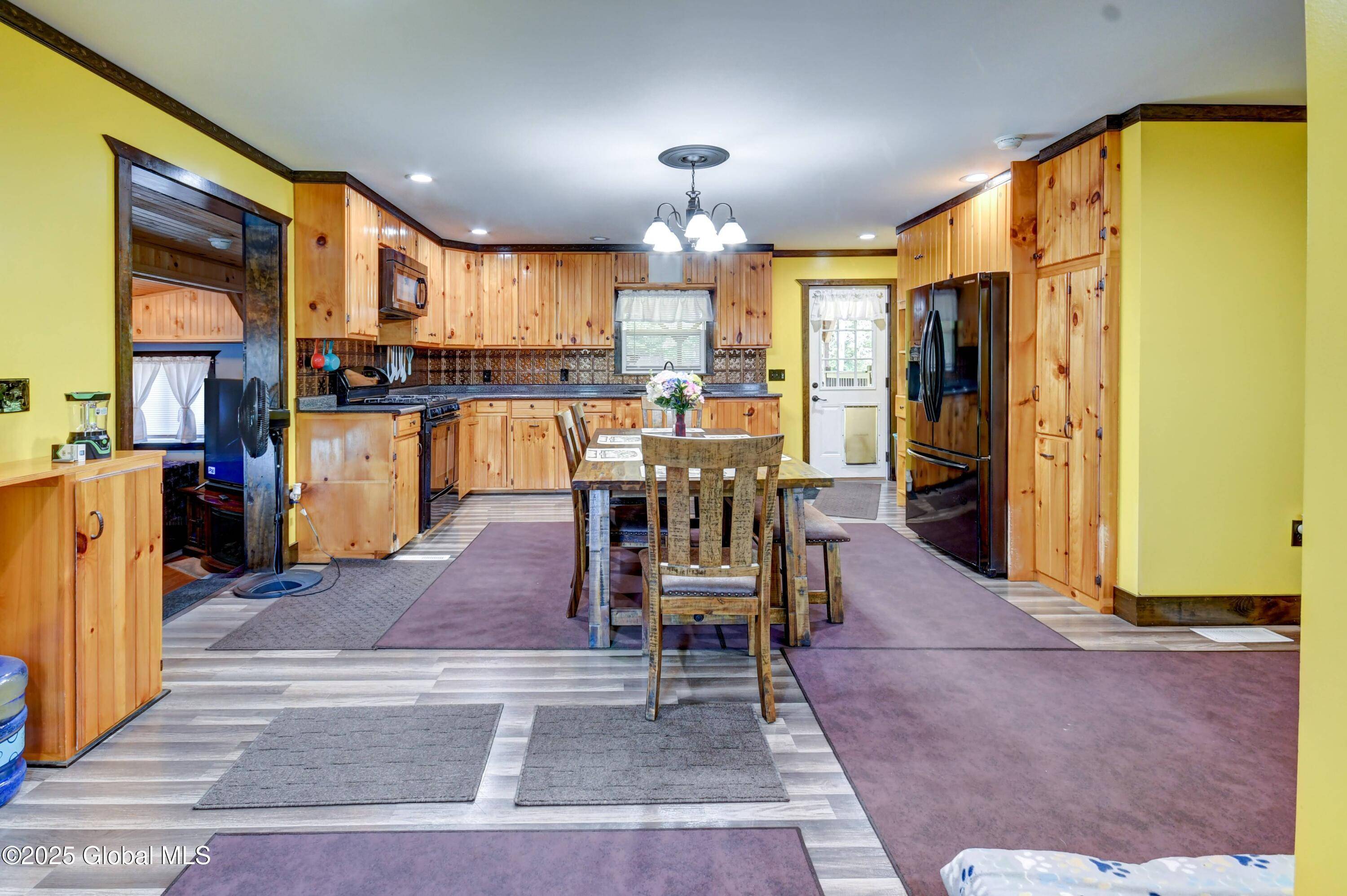 Gloversville, NY 12078,283 Nine Mile Tree Road