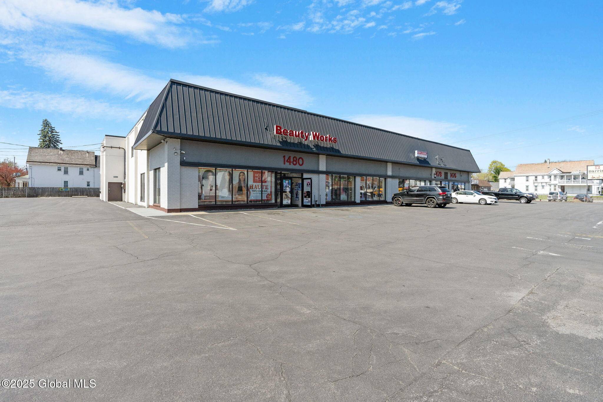 Schenectady, NY 12304,1480 State Street