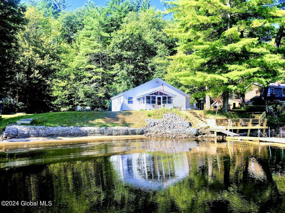 Hadley, NY 12835,45 Sande Lane