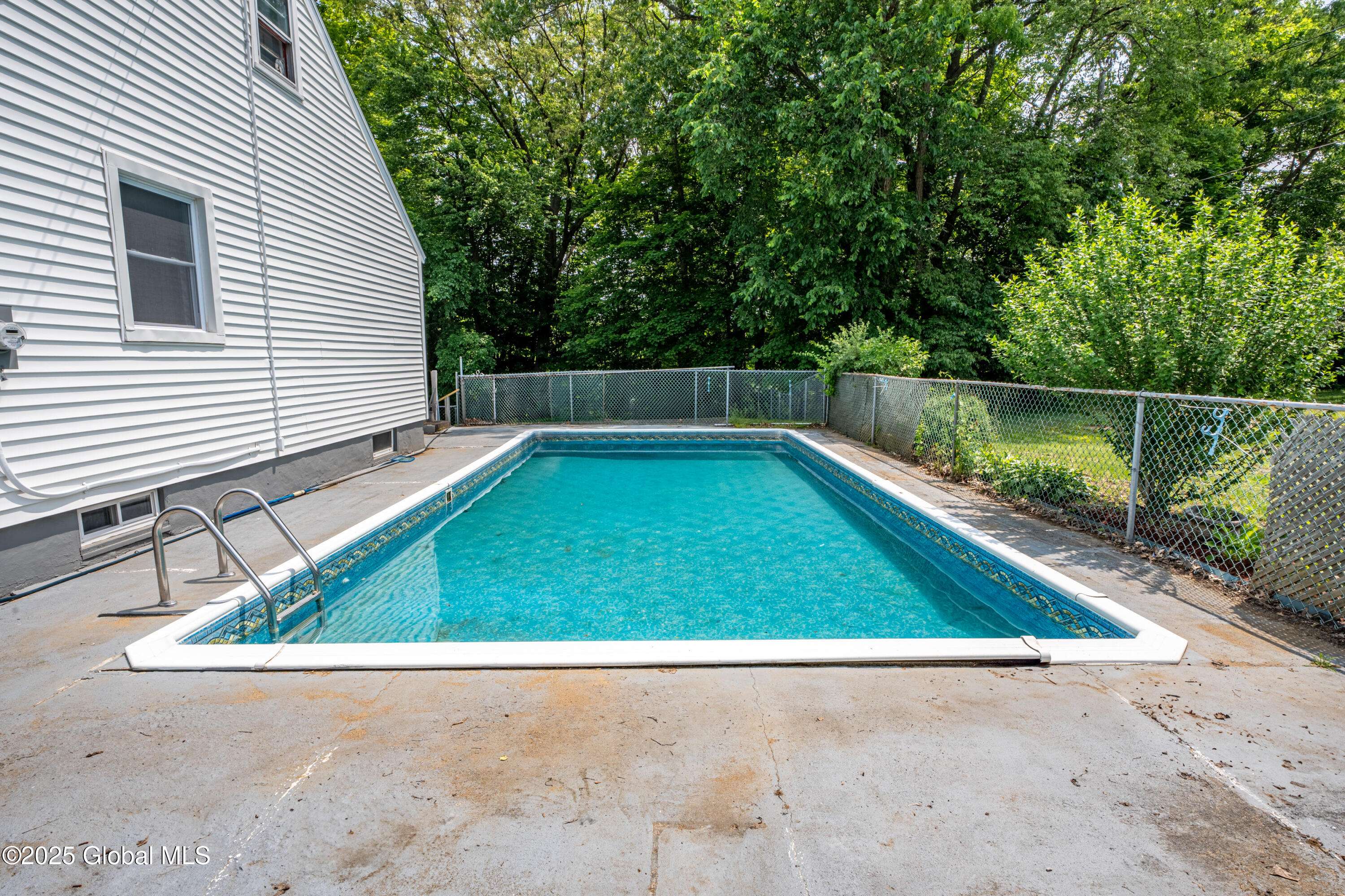 Ballston Spa, NY 12020,55 Lewis Street