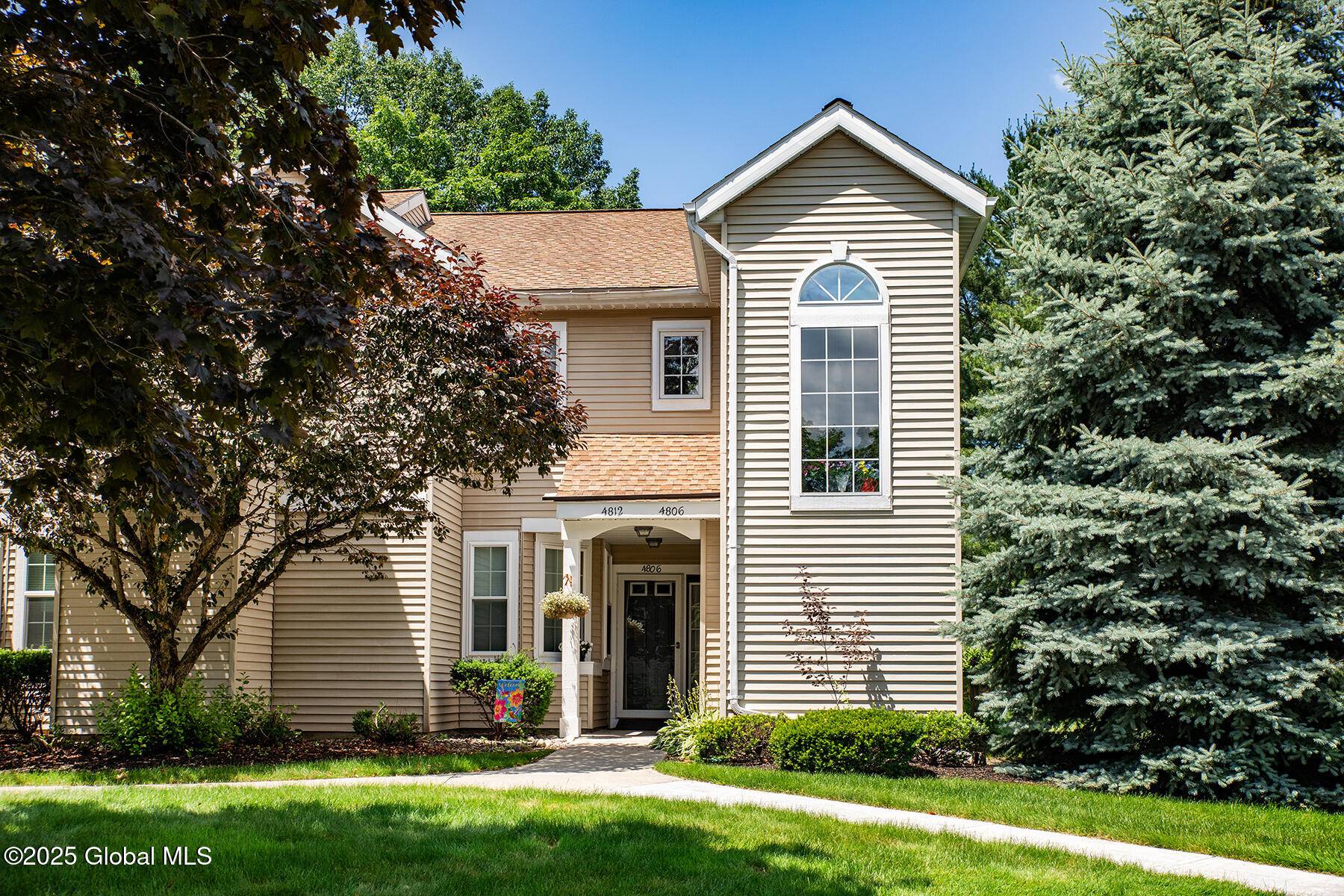 Clifton Park, NY 12065,4806 S Foxwood Drive