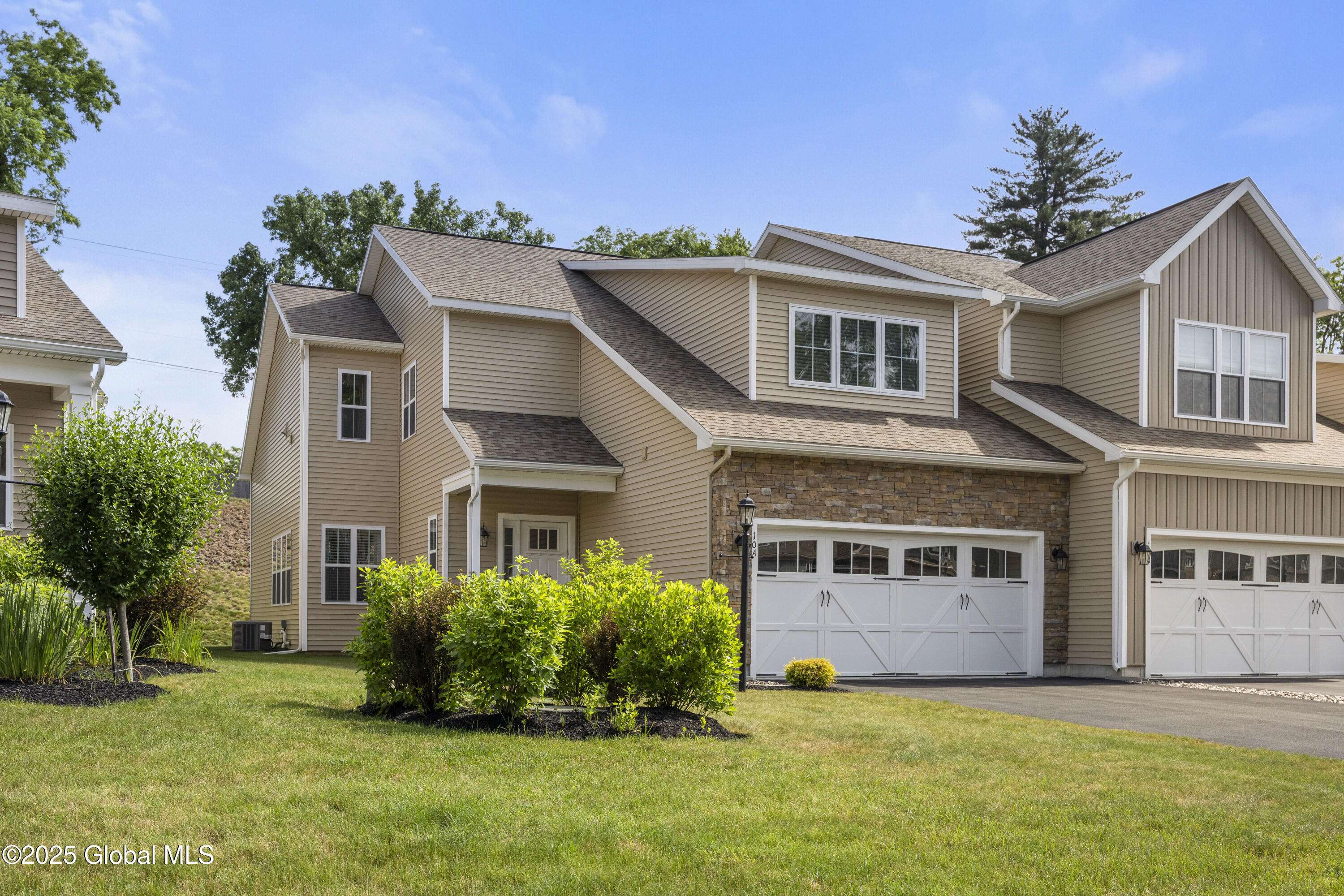 Halfmoon, NY 12065,10A Idared Lane