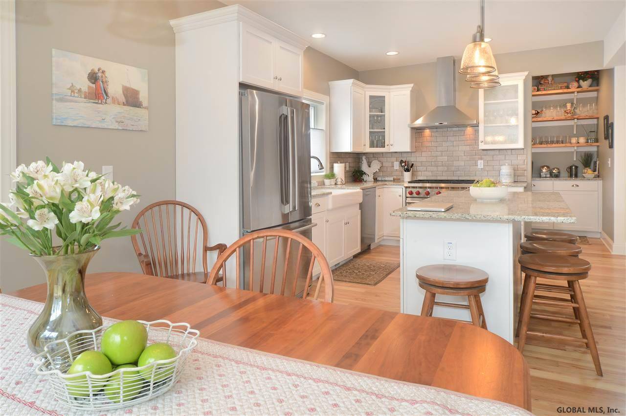 Stillwater, NY 12866,69 Lakepointe Way