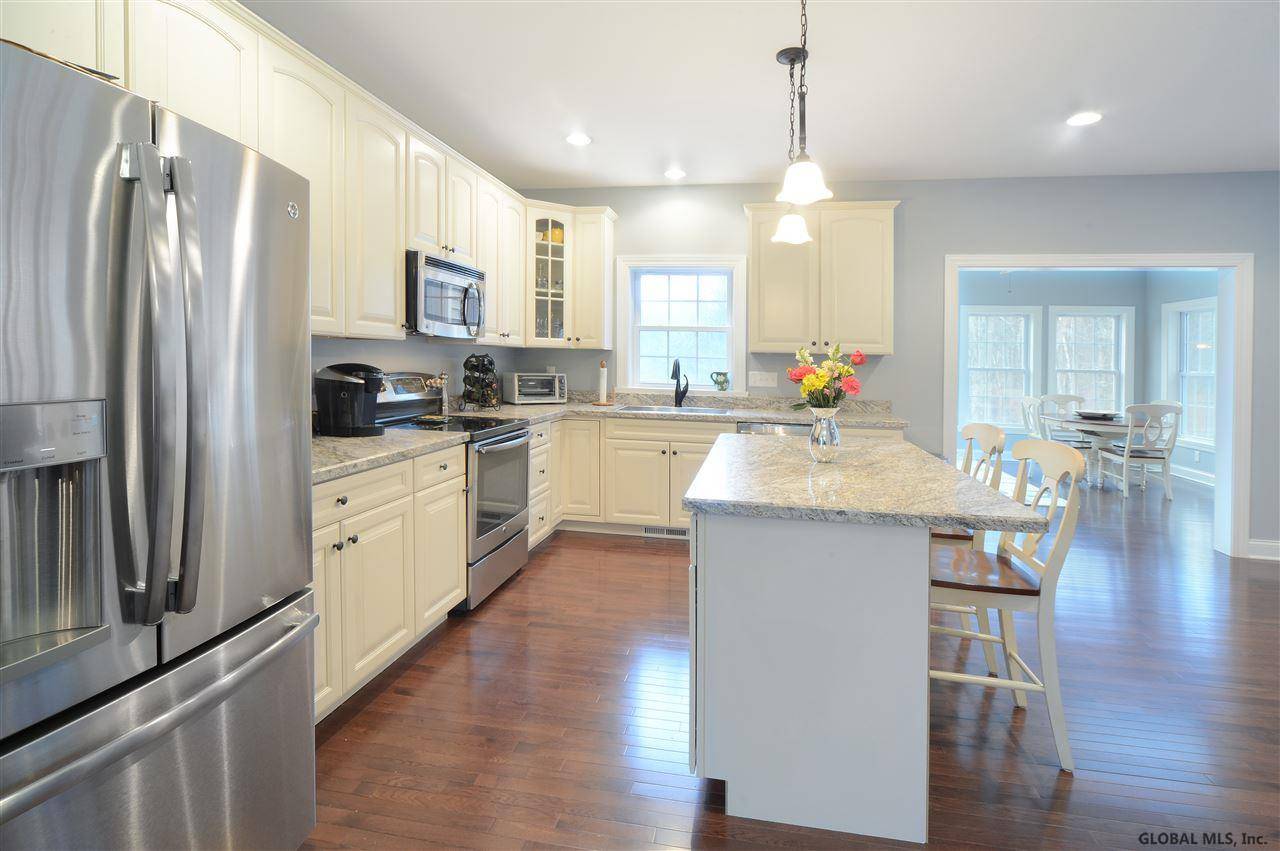 Stillwater, NY 12866,88 Lakepointe Way