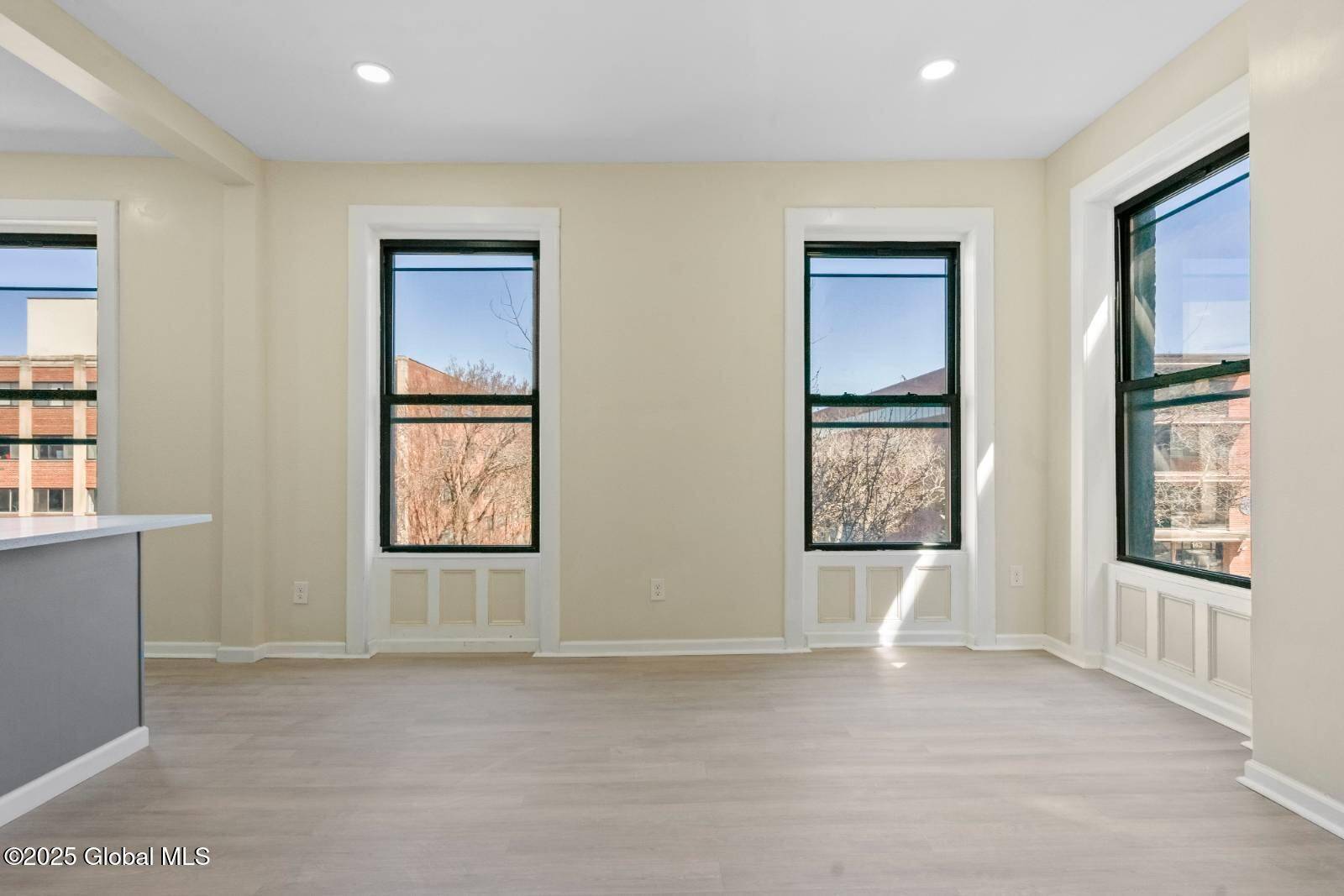 Albany, NY 12210,170 Washington Avenue #3A