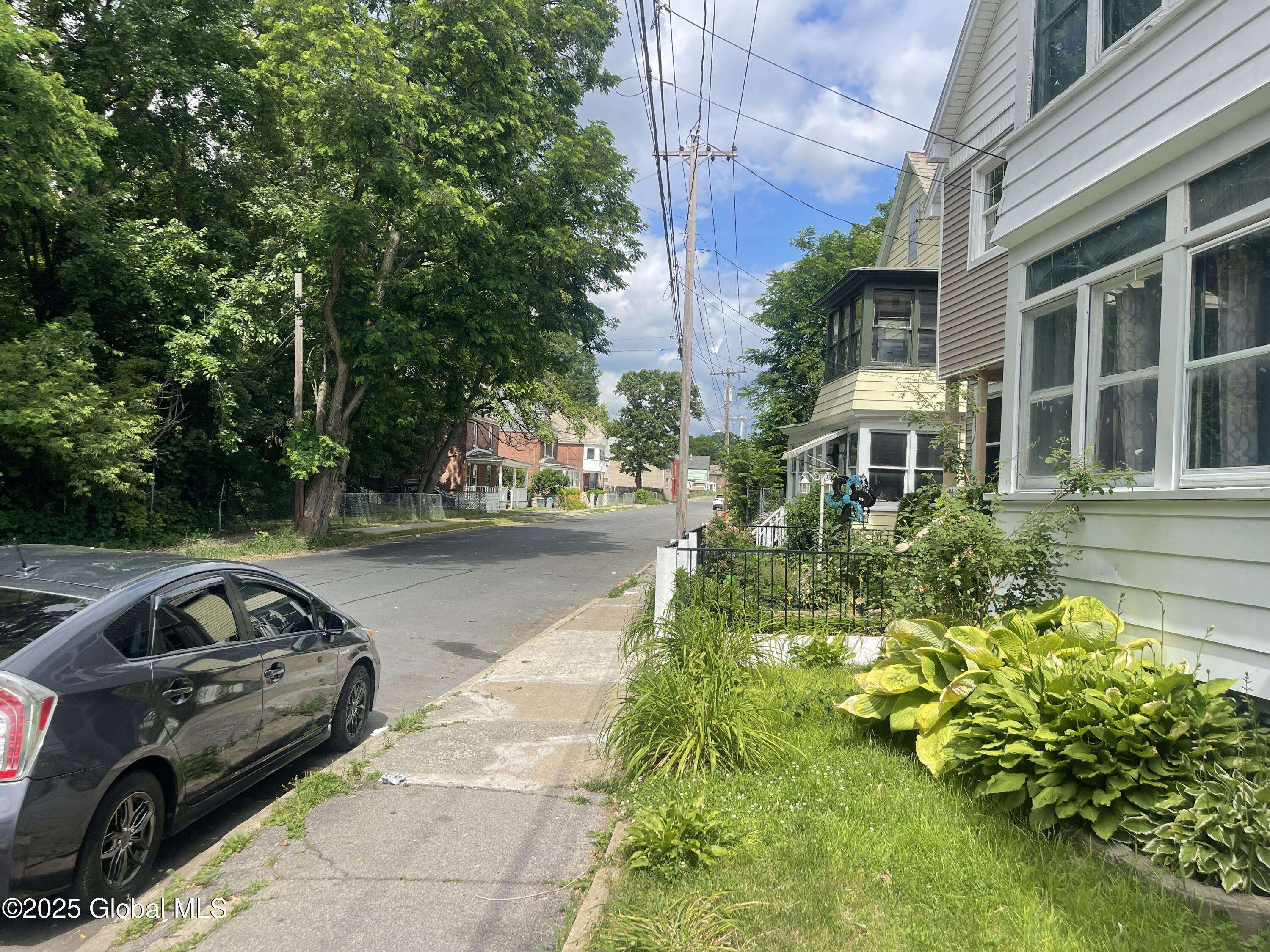 Schenectady, NY 12307,857 Strong Street