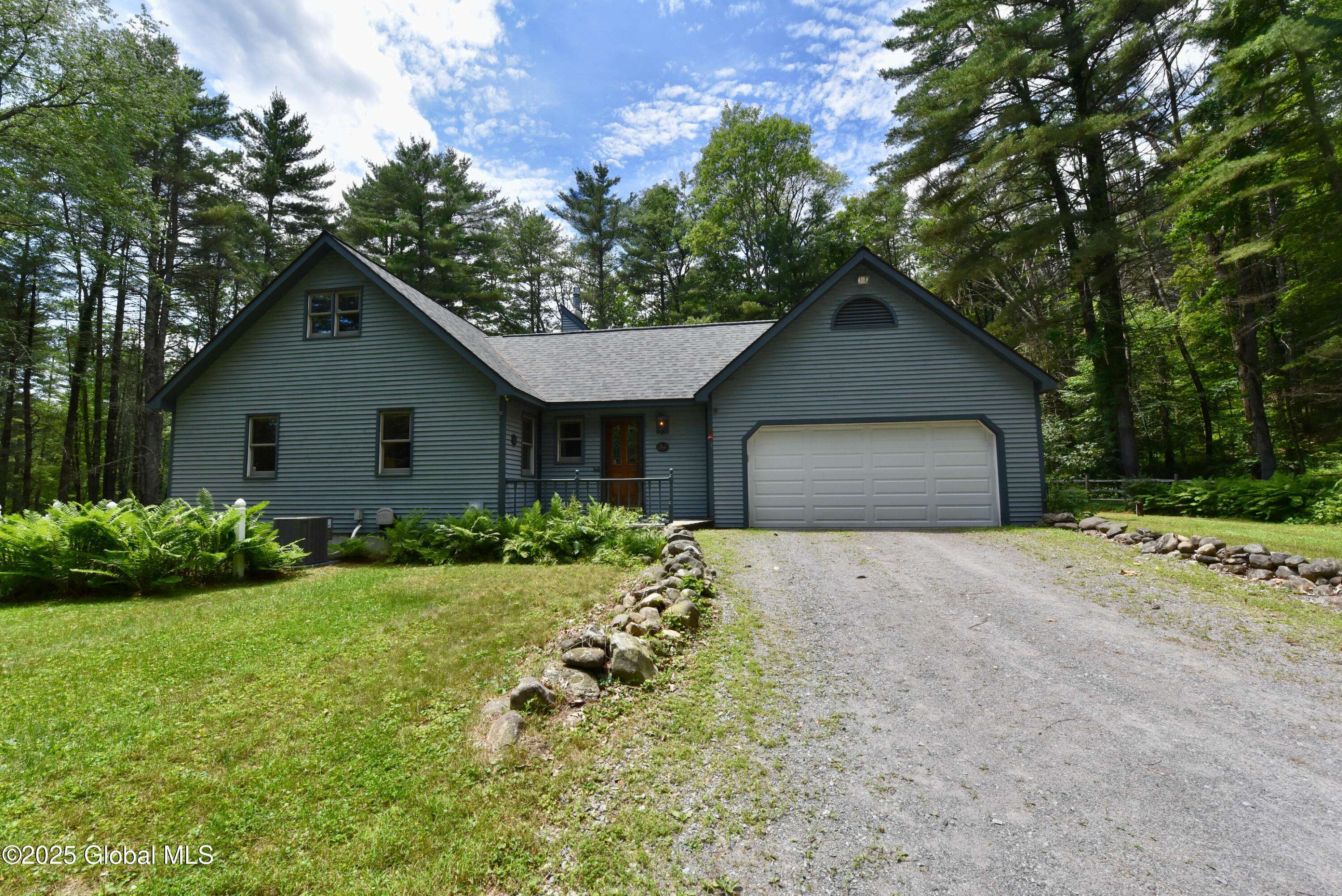 Milton, NY 12863,1323 Armer Road
