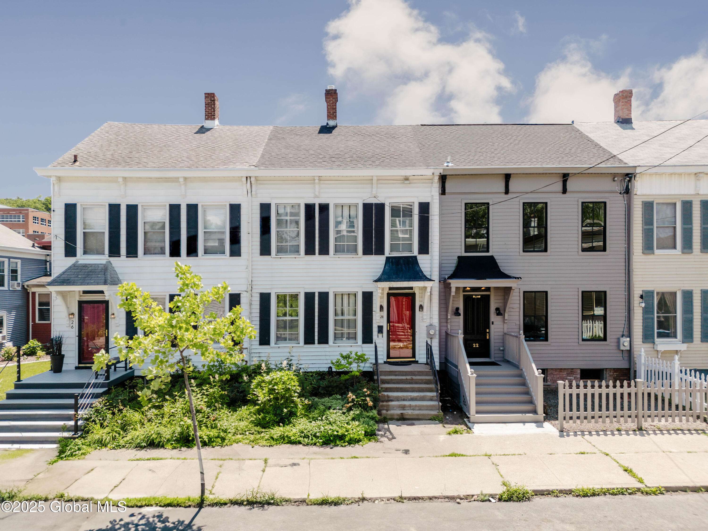 Hudson, NY 12534,24 8th Street