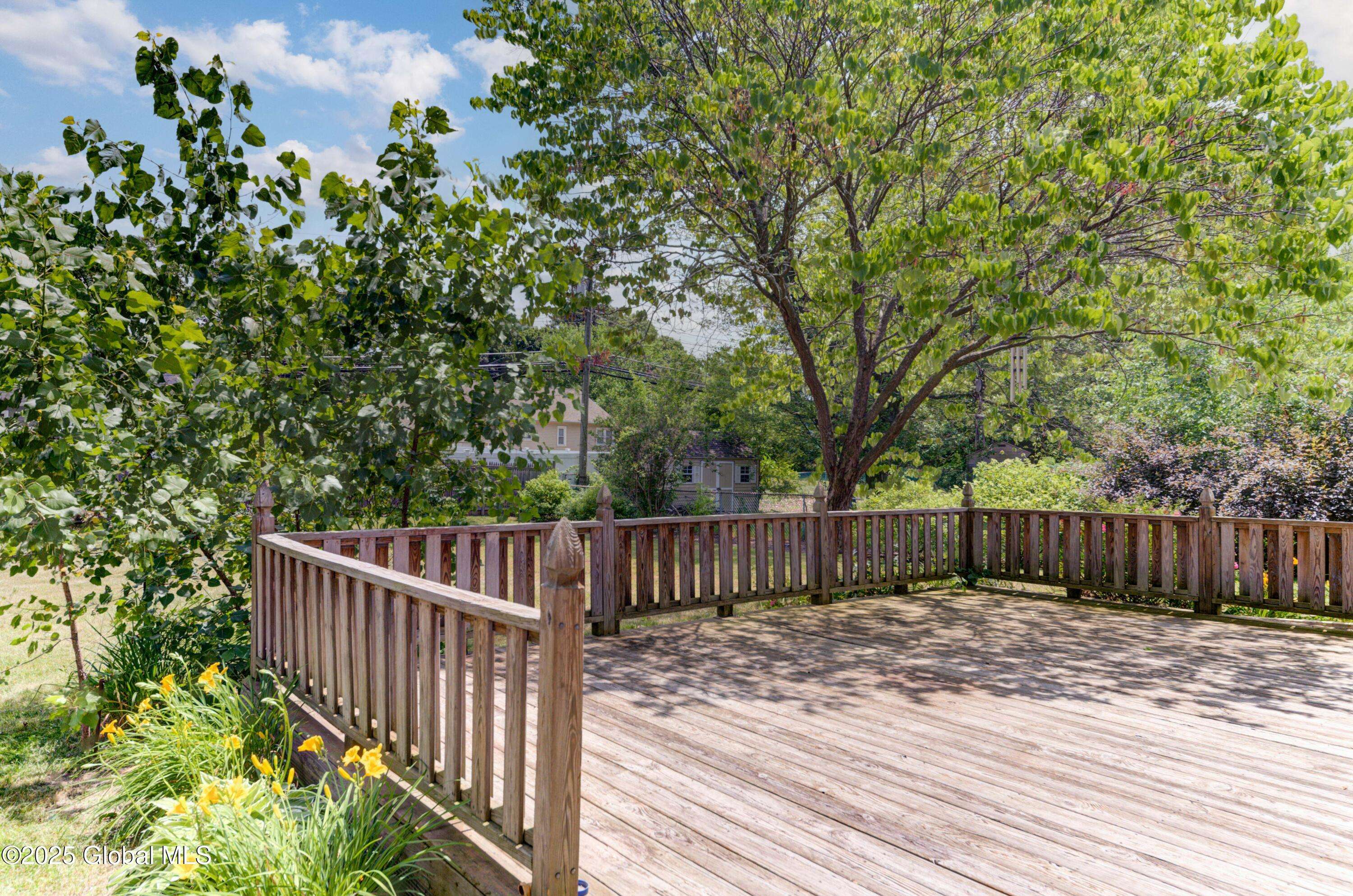 Colonie, NY 12110,13 Swayze Drive