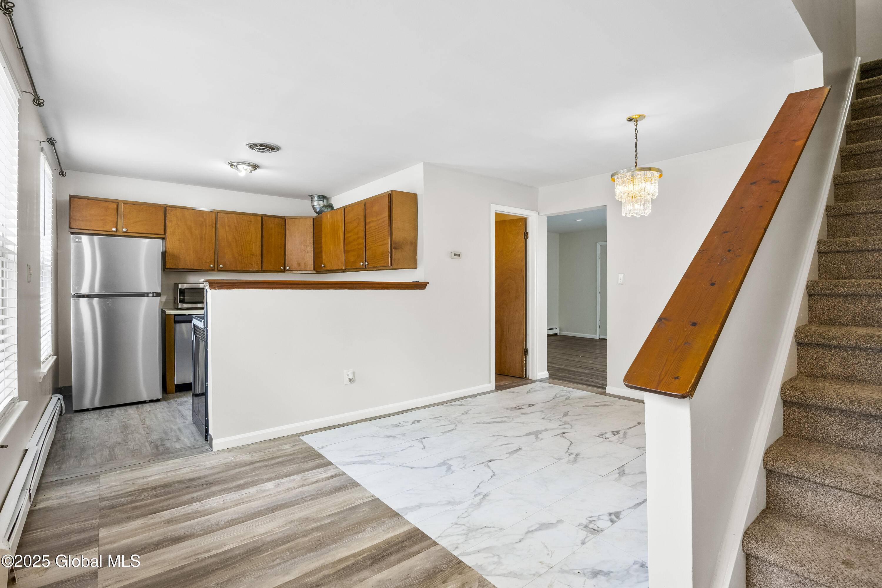 Albany, NY 12202,24 Delaware Street