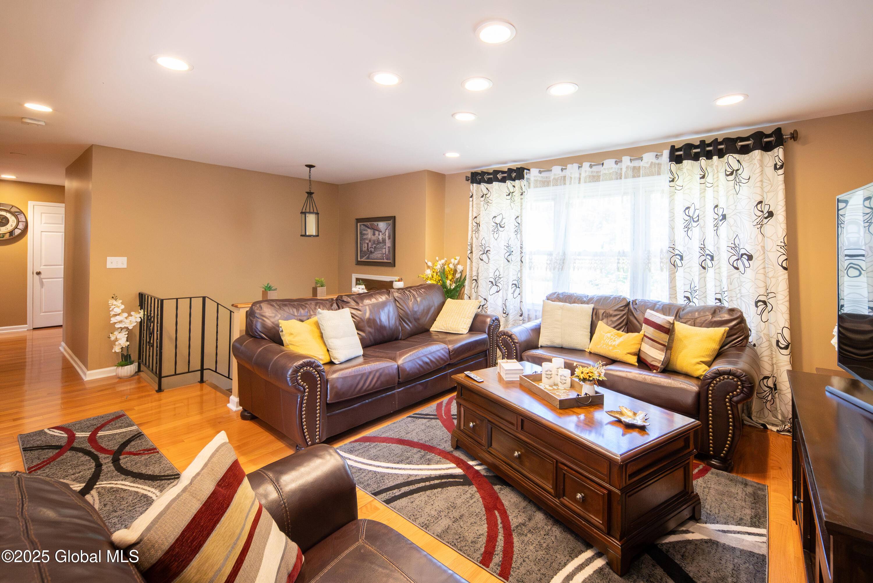Colonie, NY 12110,99 Fiddlers Lane