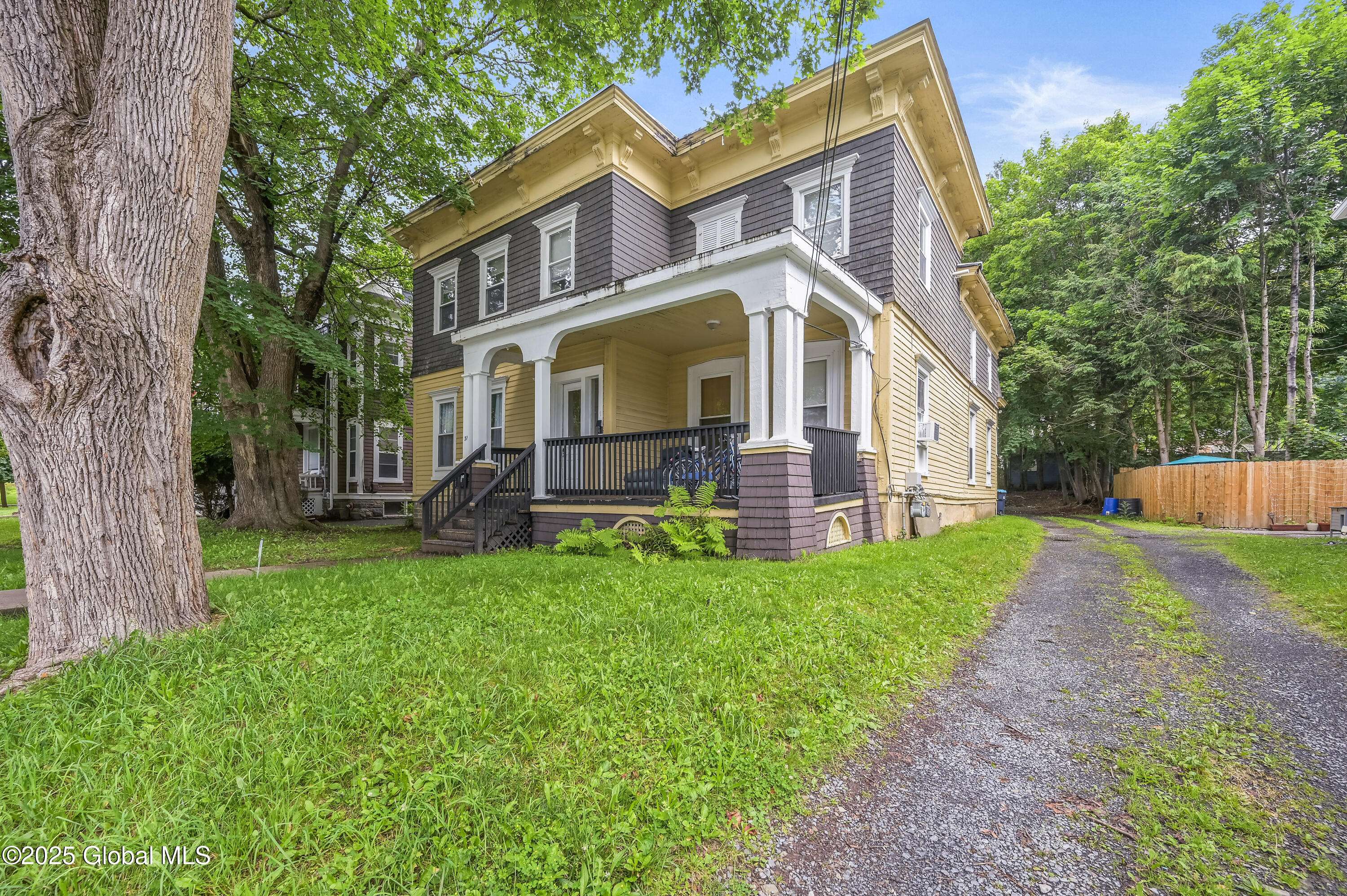 Oneonta, NY 13820,31 Cedar Street