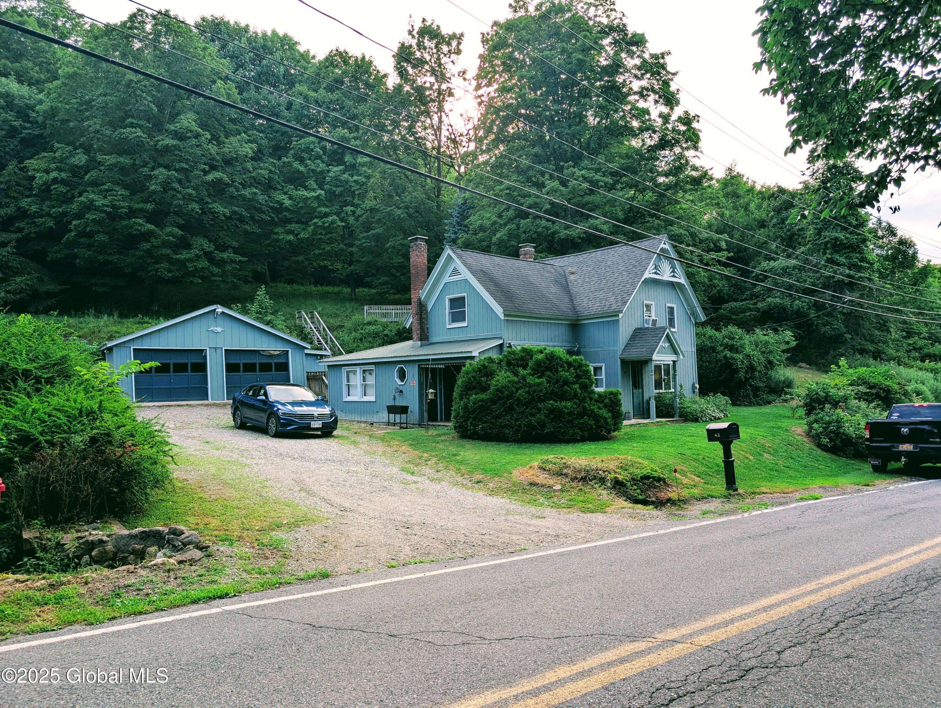 Ticonderoga, NY 12883,43 River Road