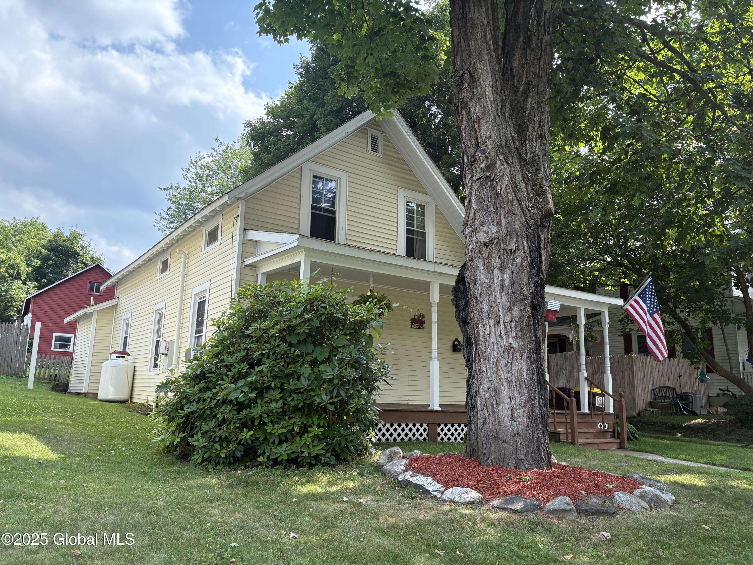Greenwich, NY 12834,26 John St. Street