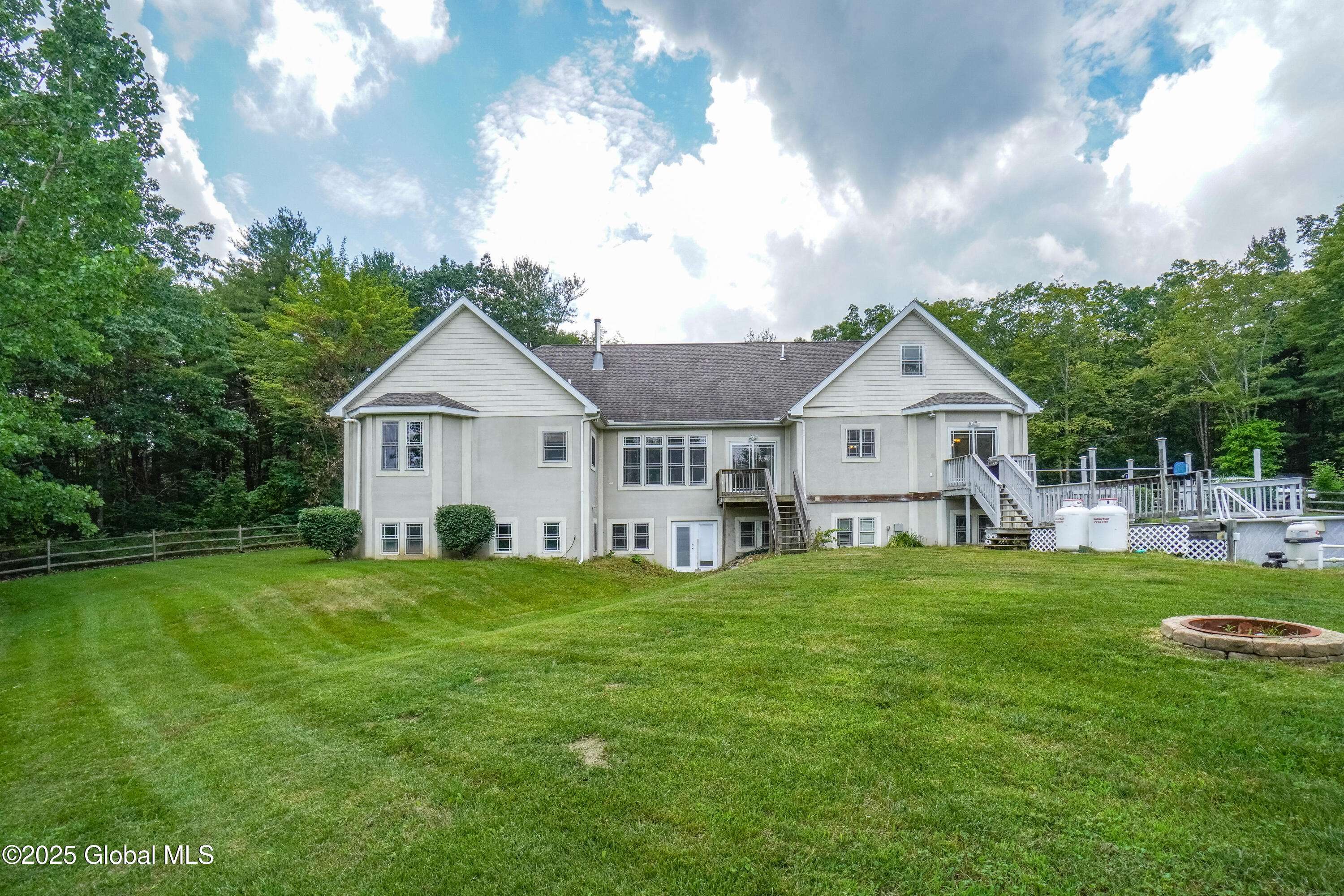 Glenville, NY 12302,35 Snake Hill Road