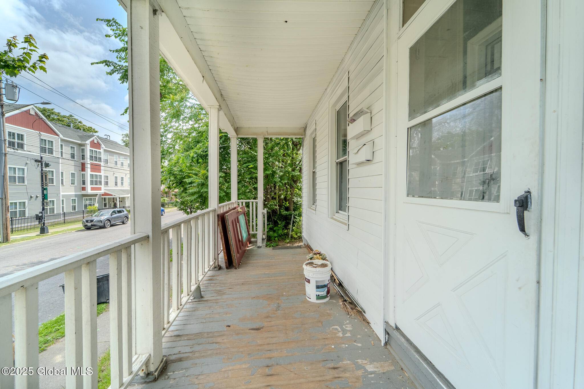 Menands, NY 12204,556 N Pearl Street