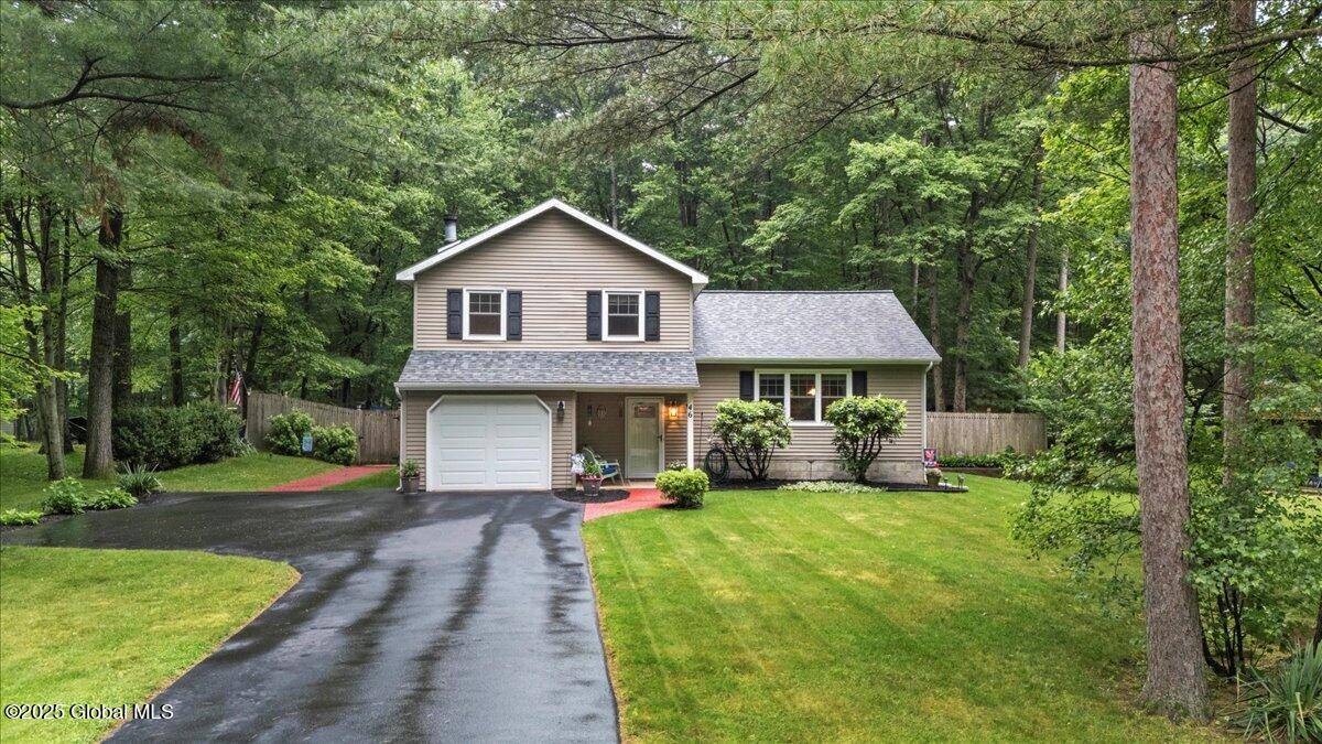 Malta, NY 12020,46 Wineberry Lane