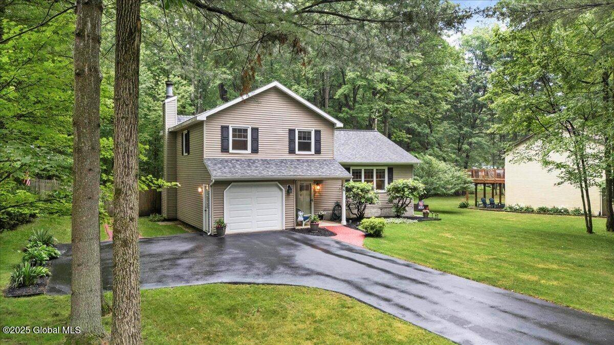 Malta, NY 12020,46 Wineberry Lane