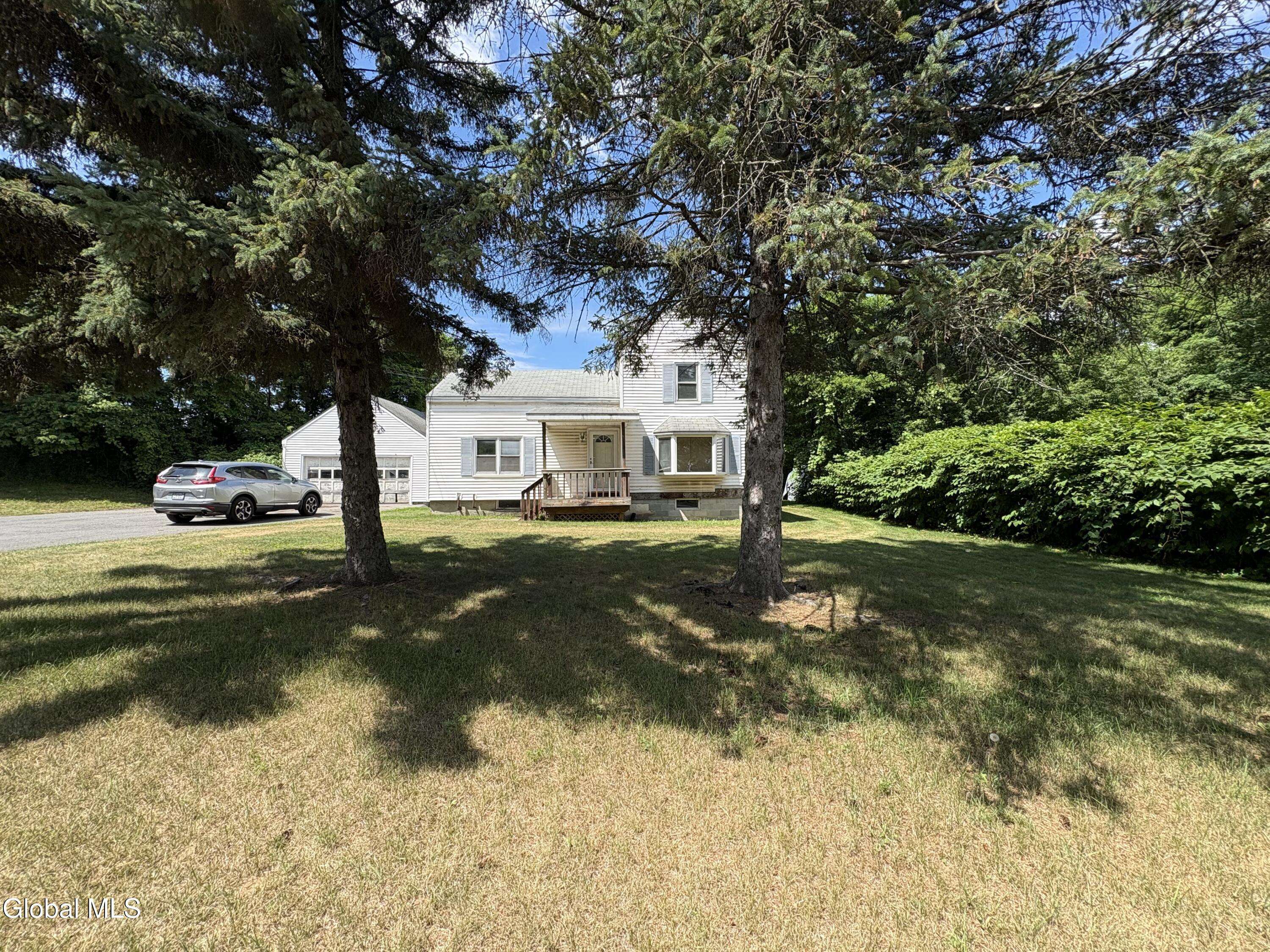 Halfmoon, NY 12065,160 Plant Road