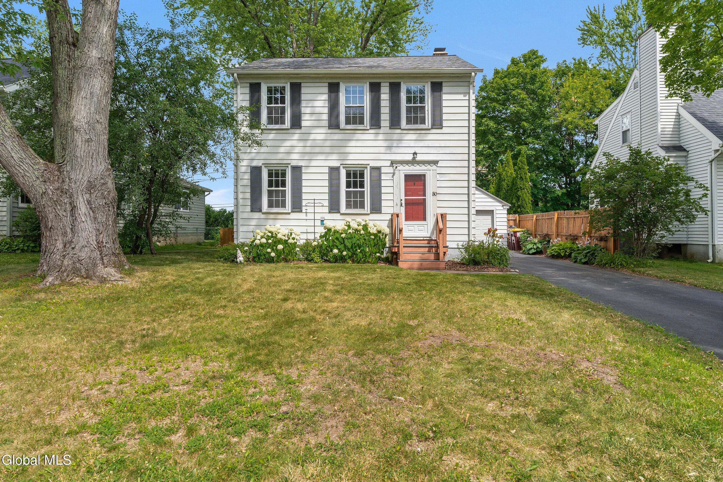 Bethlehem, NY 12054,30 Crannell Avenue