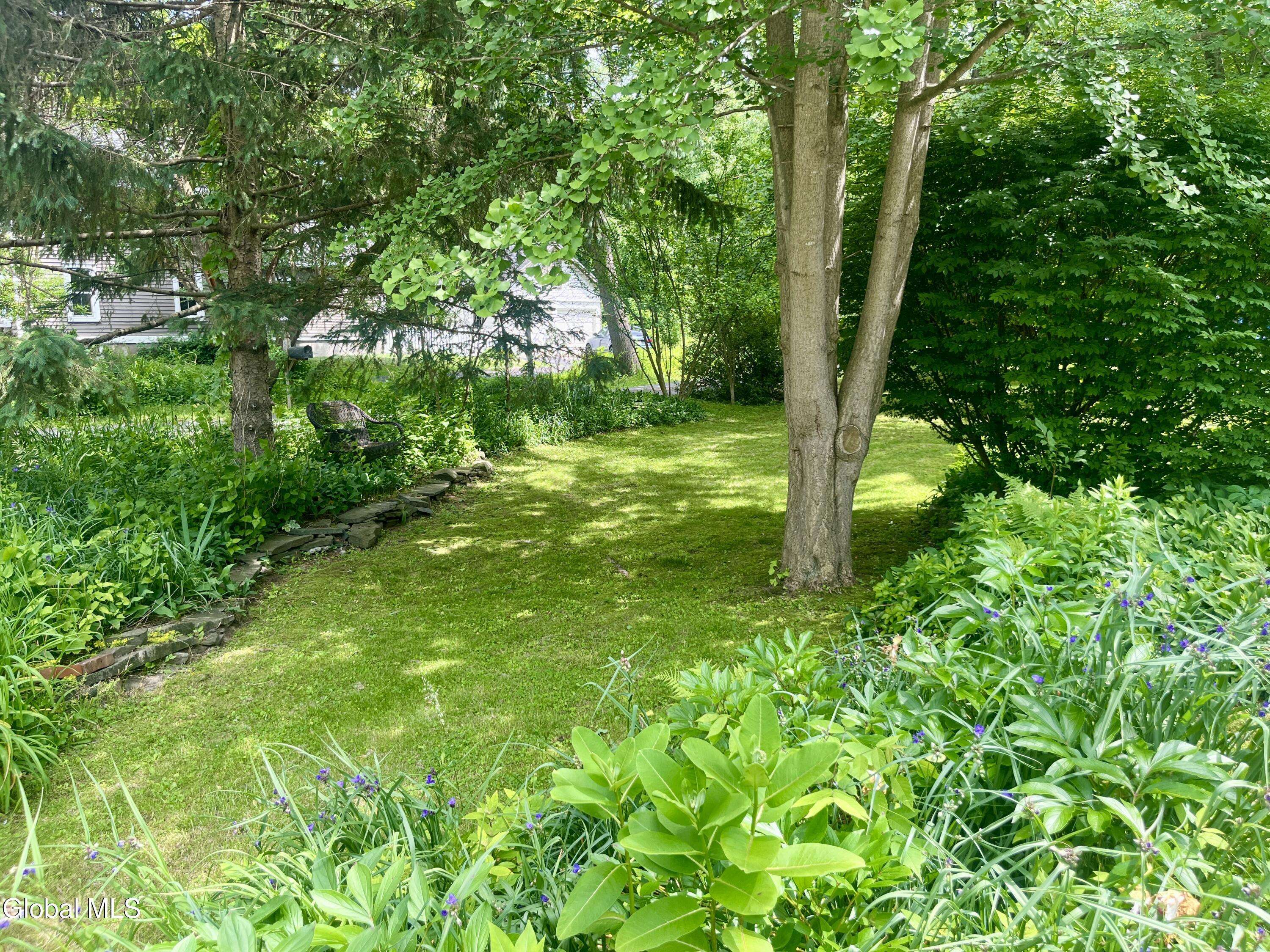 Bethlehem, NY 12054,234 Kenwood Avenue