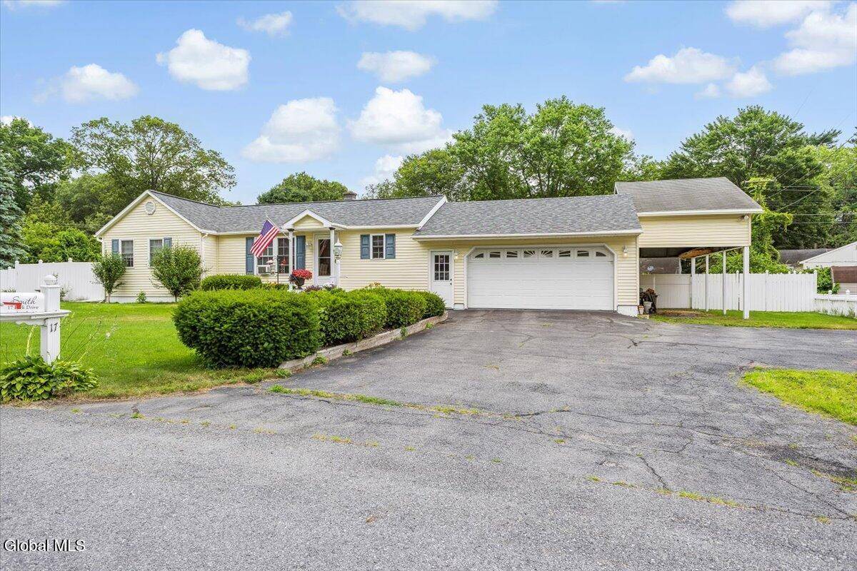 South Glens Falls, NY 12803,17 Park Drive