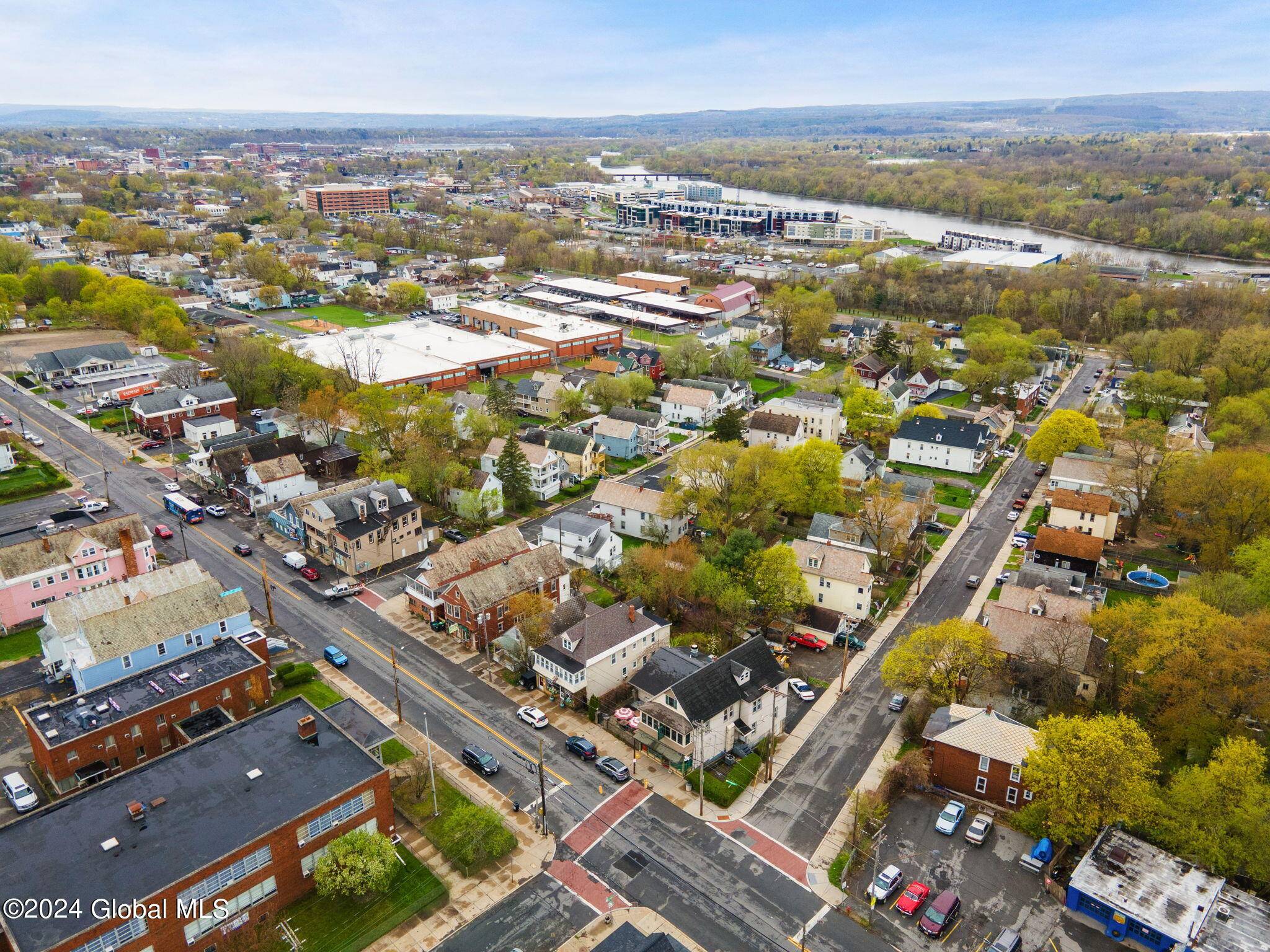 Schenectady, NY 12308,1857 Van Vranken Avenue