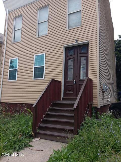 Albany, NY 12204,1150 Broadway ##2