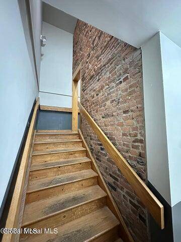 Troy, NY 12180,40 River Street #4