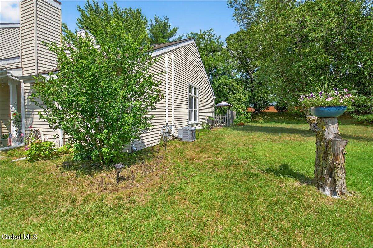 Clifton Park, NY 12065,21 Cobble Court