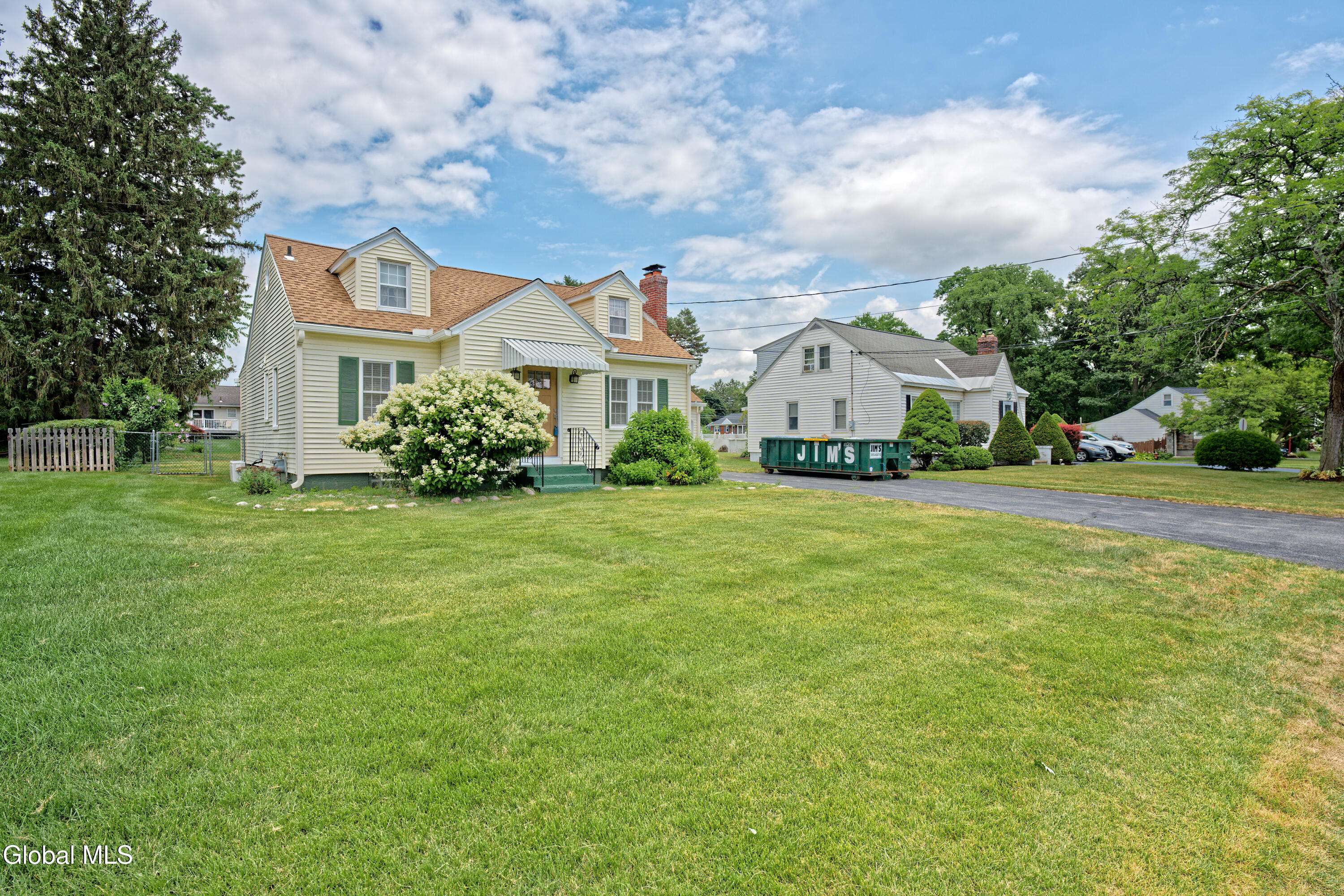 Rotterdam, NY 12303,2076 Caldicott Road