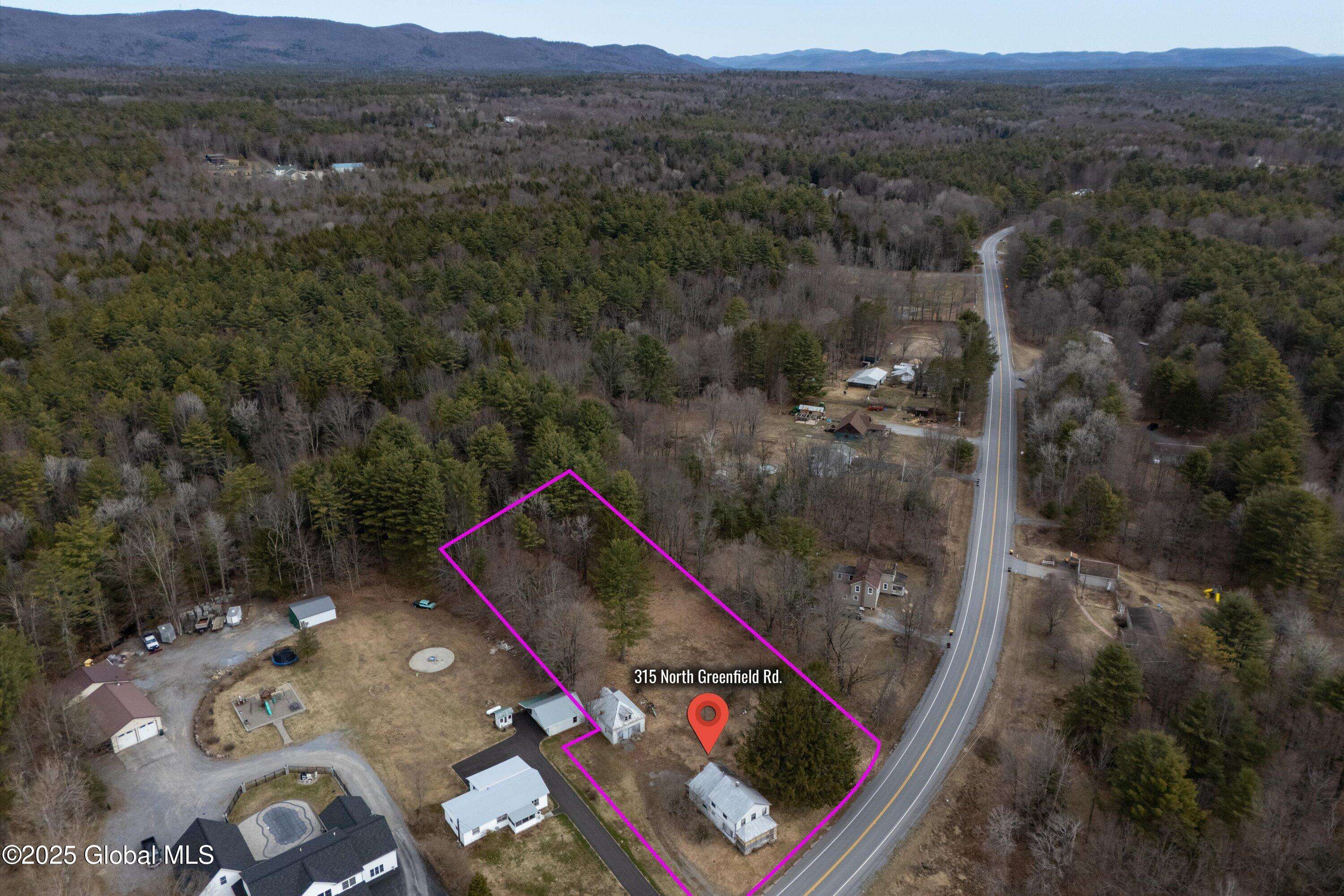 Greenfield, NY 12859,315 N Greenfield Road